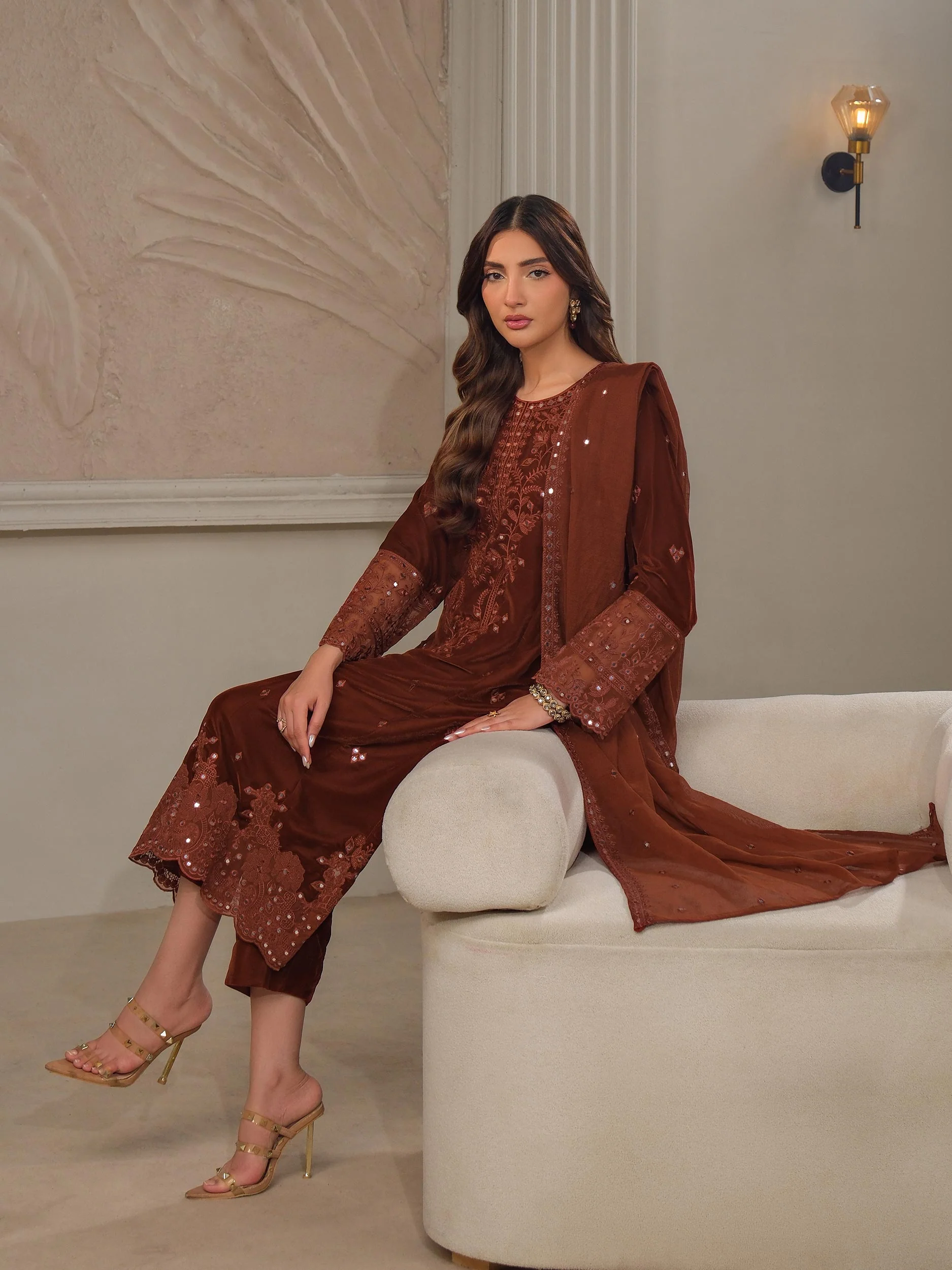 3 Piece Velvet Suit-Embroidered (Unstitched) - Image 7
