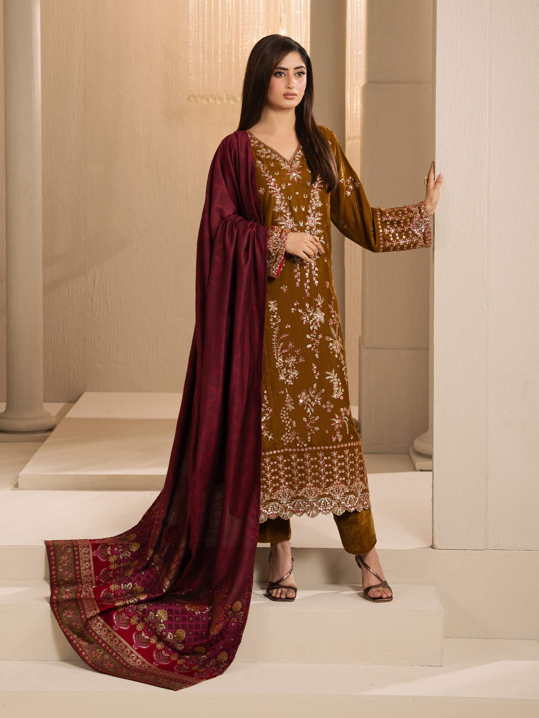 3 Piece Velvet Suit-Embroidered (Unstitched) - Image 4