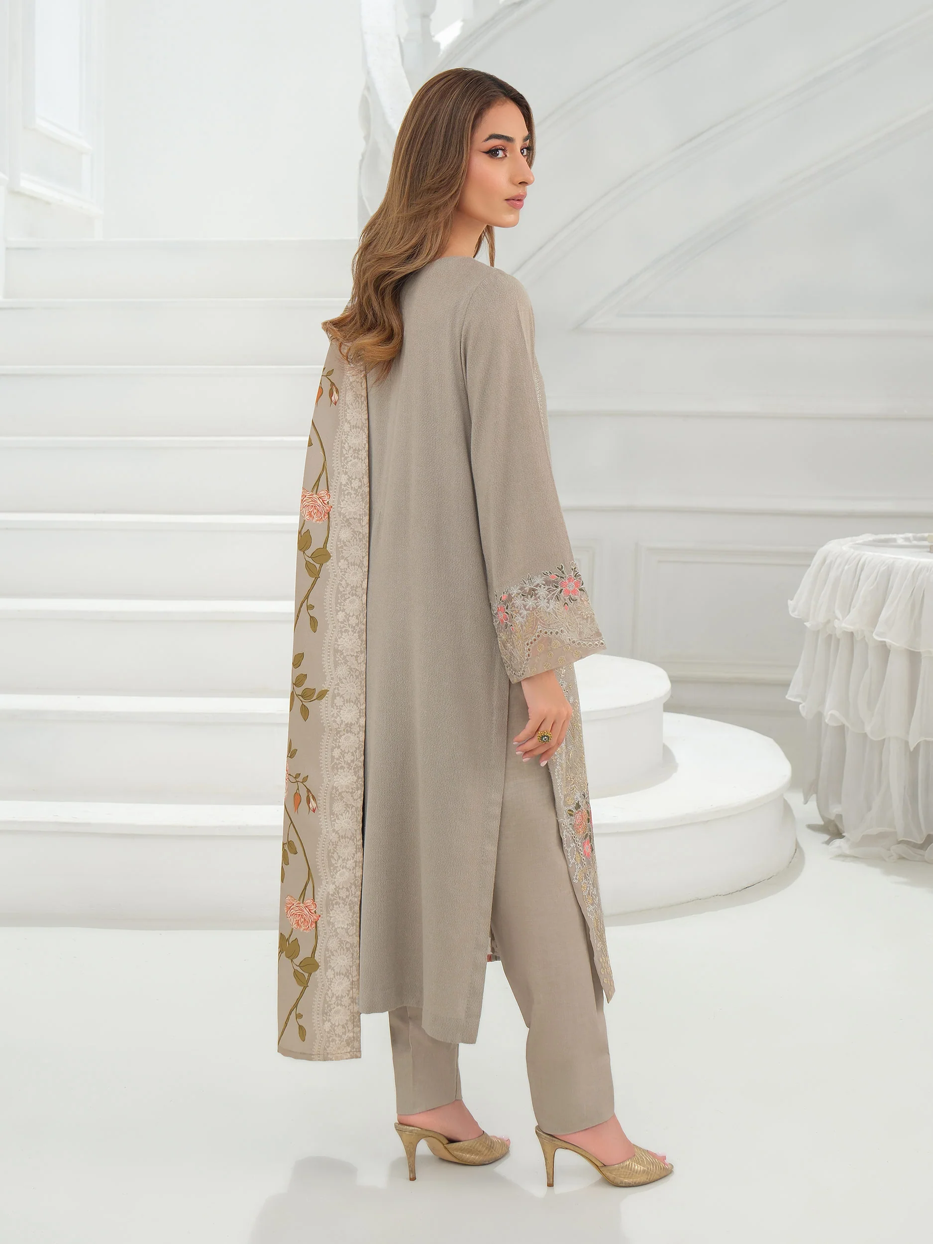 3 Piece Karandi Suit-Embroidered (Unstitched) - Image 3