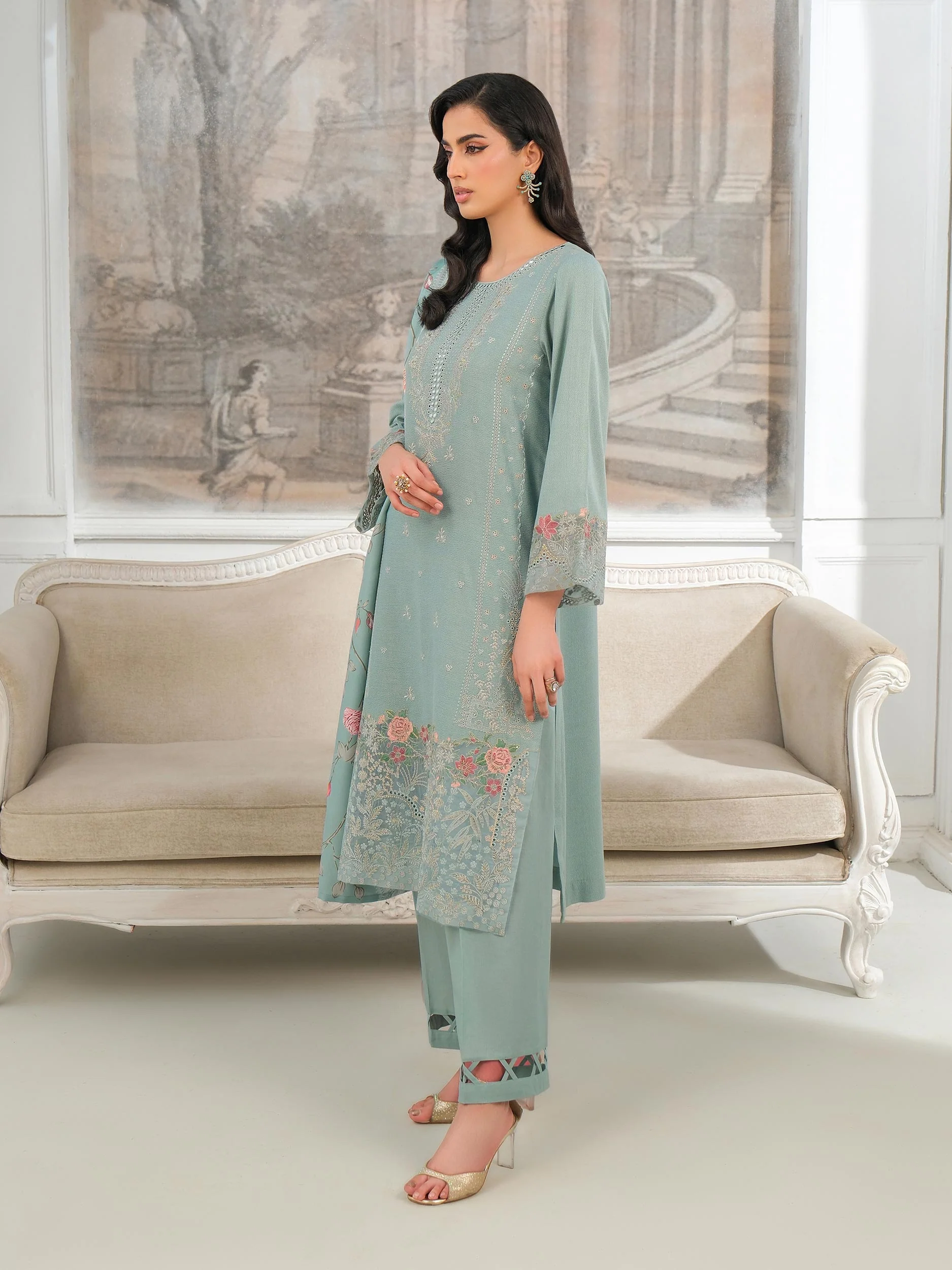 3 Piece Karandi Suit-Embroidered (Unstitched) - Image 3
