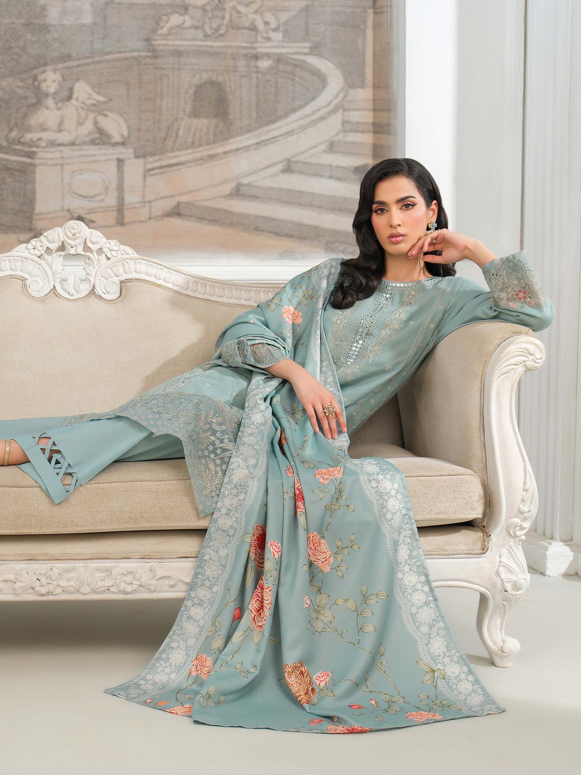 3 Piece Karandi Suit-Embroidered (Unstitched) - Image 6