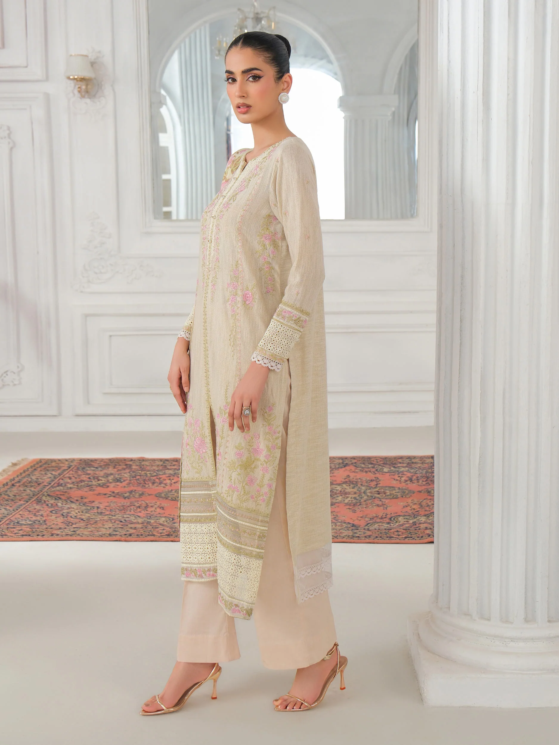 3 Piece Karandi Suit-Embroidered (Unstitched) - Image 4