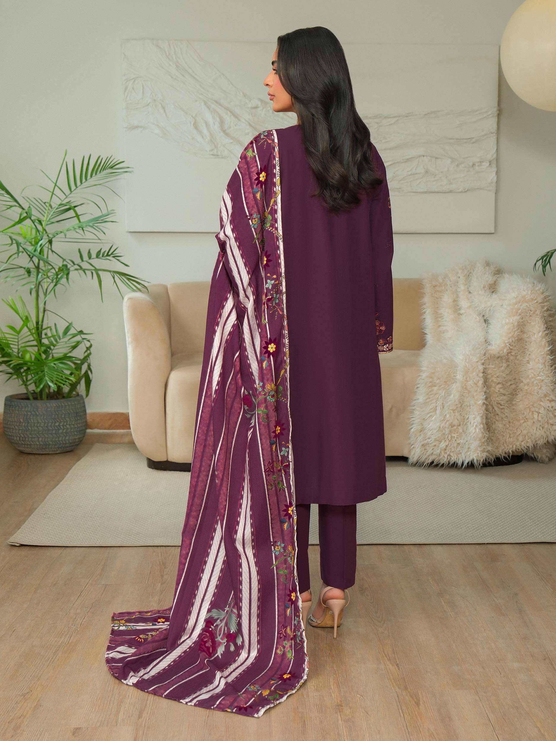 3 Piece Khaddar Suit-Embroidered (Unstitched) - Image 5
