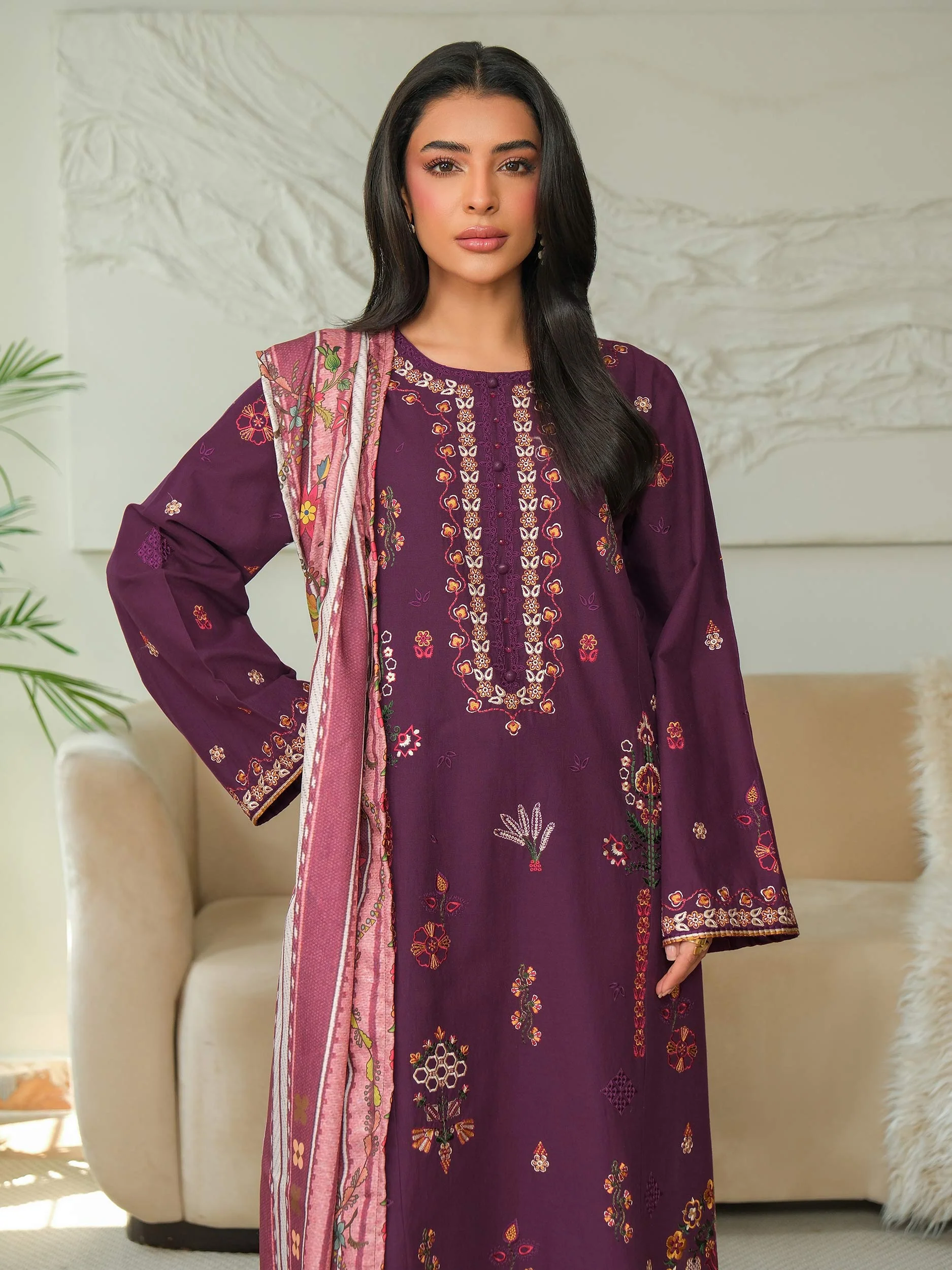 3 Piece Khaddar Suit-Embroidered (Unstitched) - Image 6