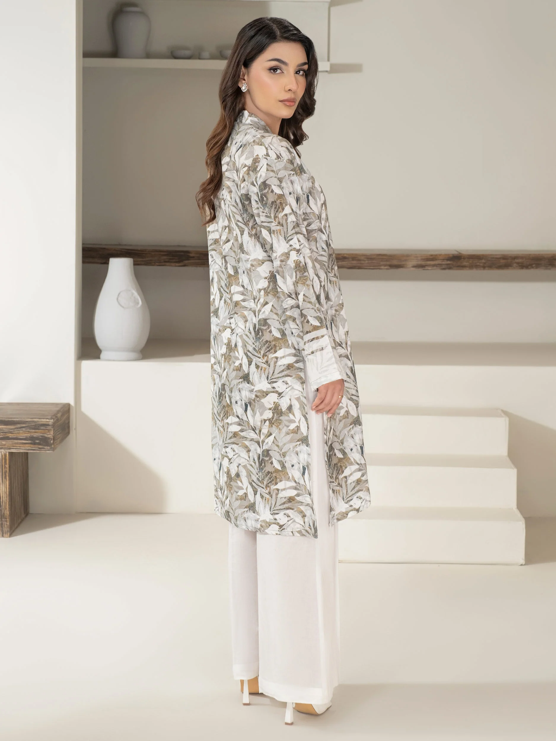 Khaddar Shirt-Printed (Unstitched) - Image 4