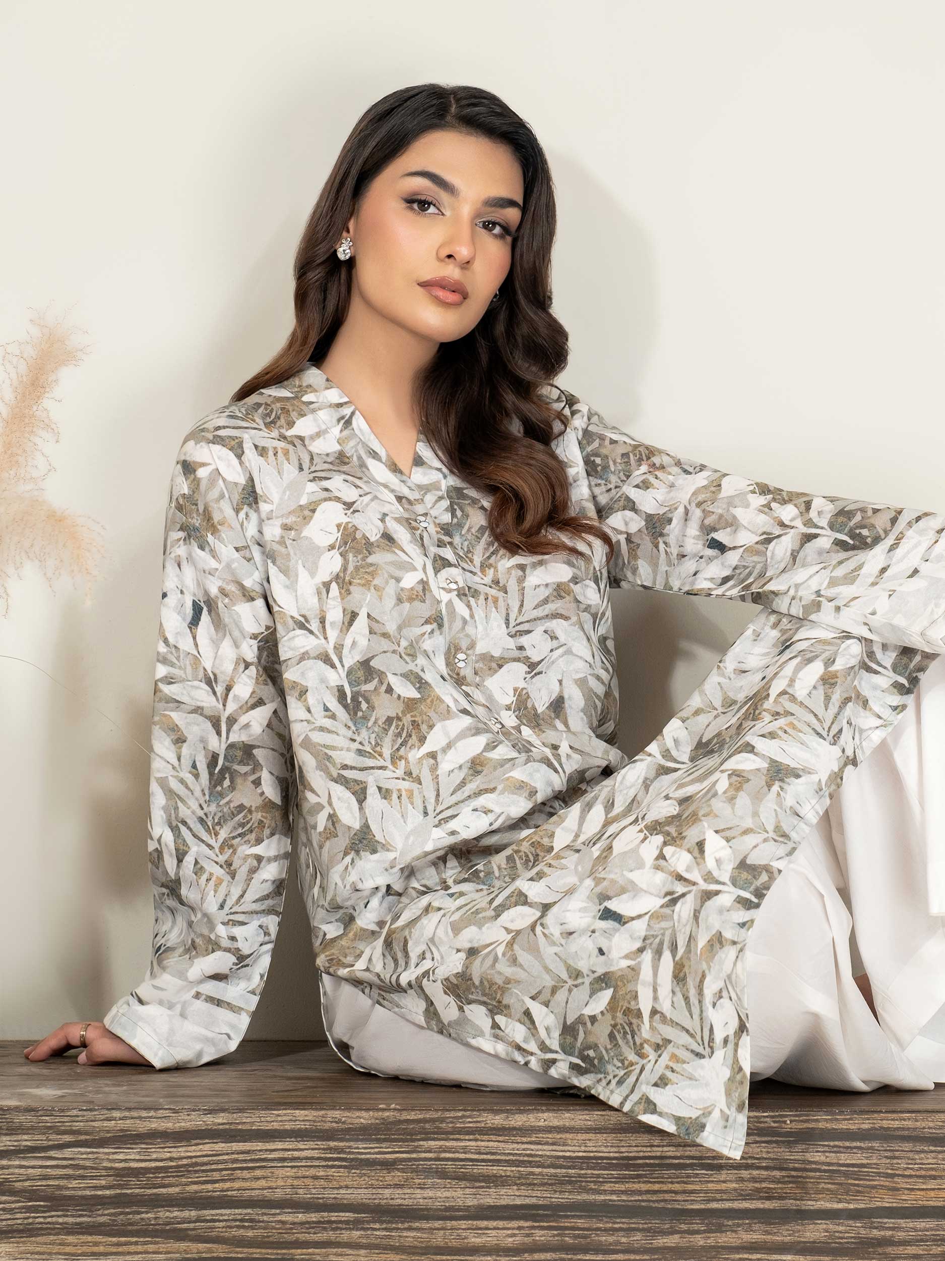 Khaddar Shirt-Printed (Unstitched) - Image 5
