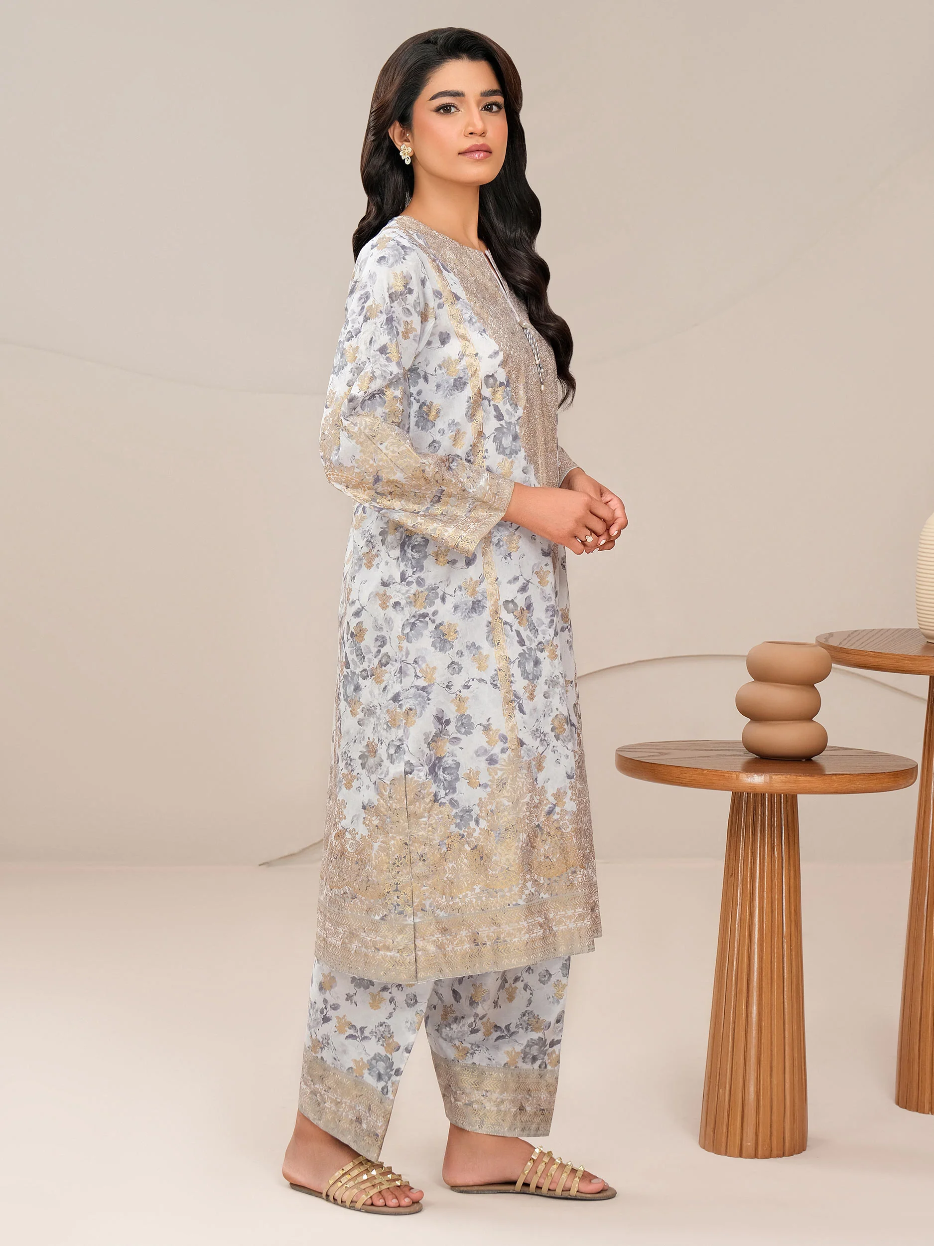 2 Piece Lawn Suit-Paste Print (Unstitched) - Image 3