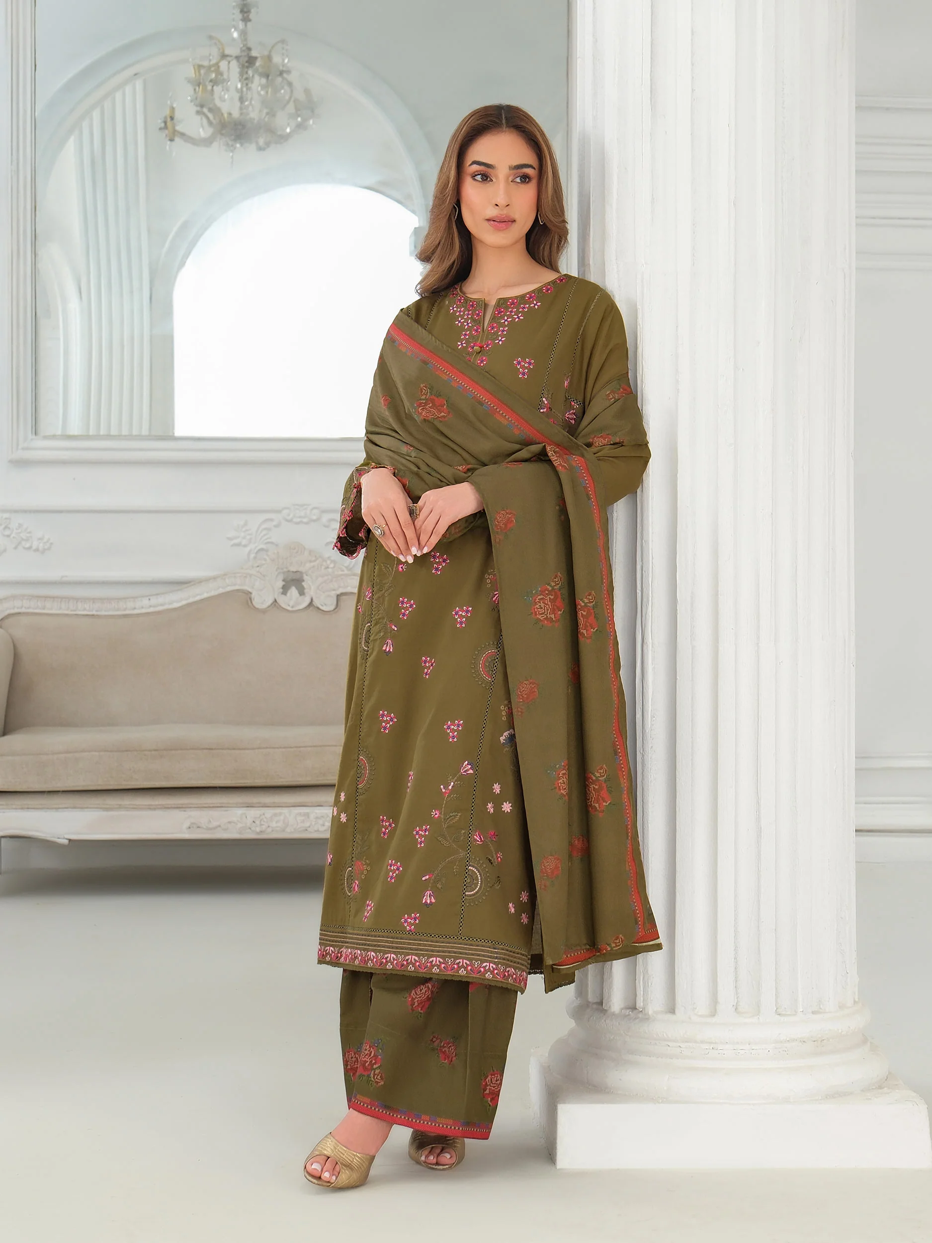 3 Piece Khaddar Suit-Embroidered (Unstitched) - Image 4