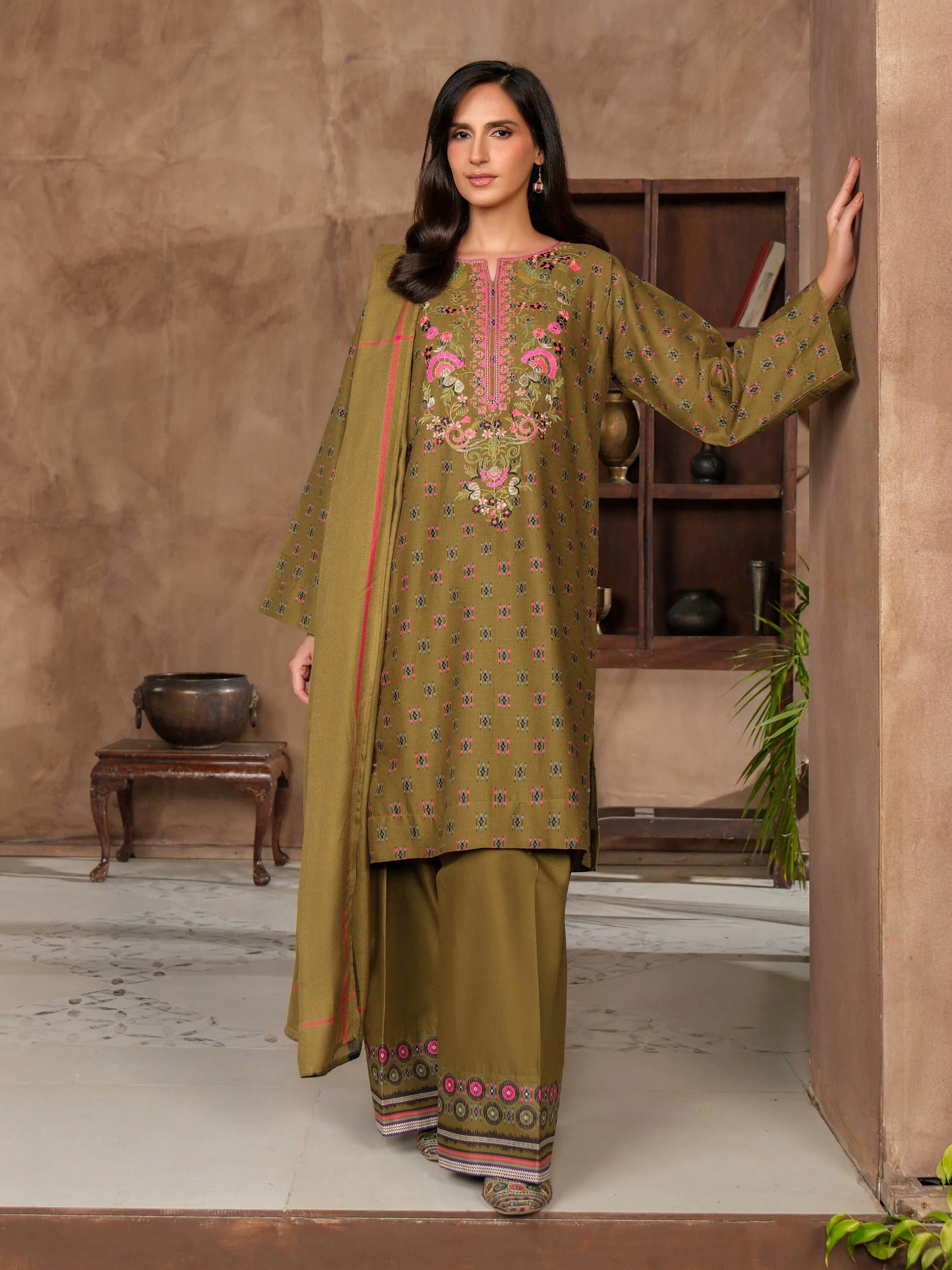 3 Piece Khaddar Suit-Embroidered (Unstitched) - Image 2