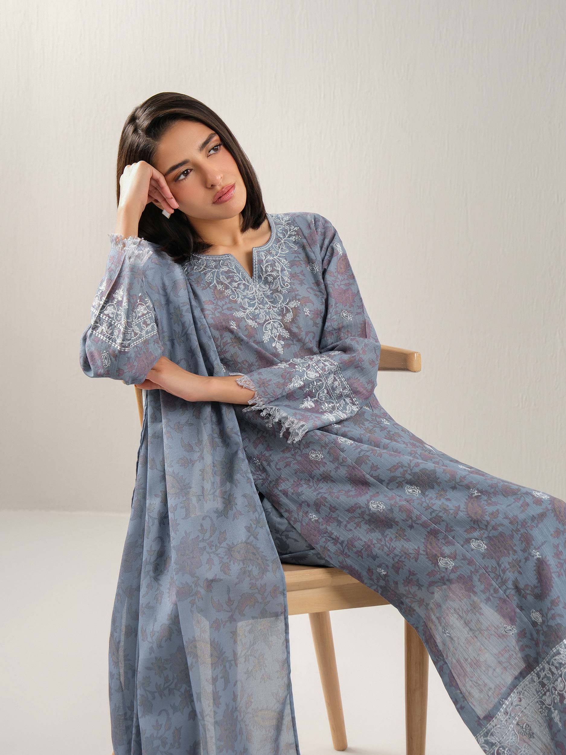 3 Piece Khaddar Suit-Embroidered (Unstitched) - Image 6