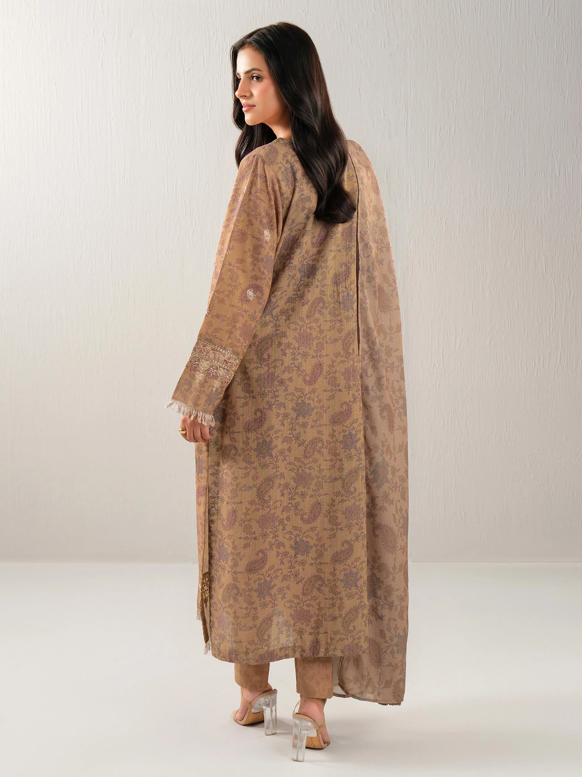 3 Piece Khaddar Suit-Embroidered (Unstitched) - Image 4
