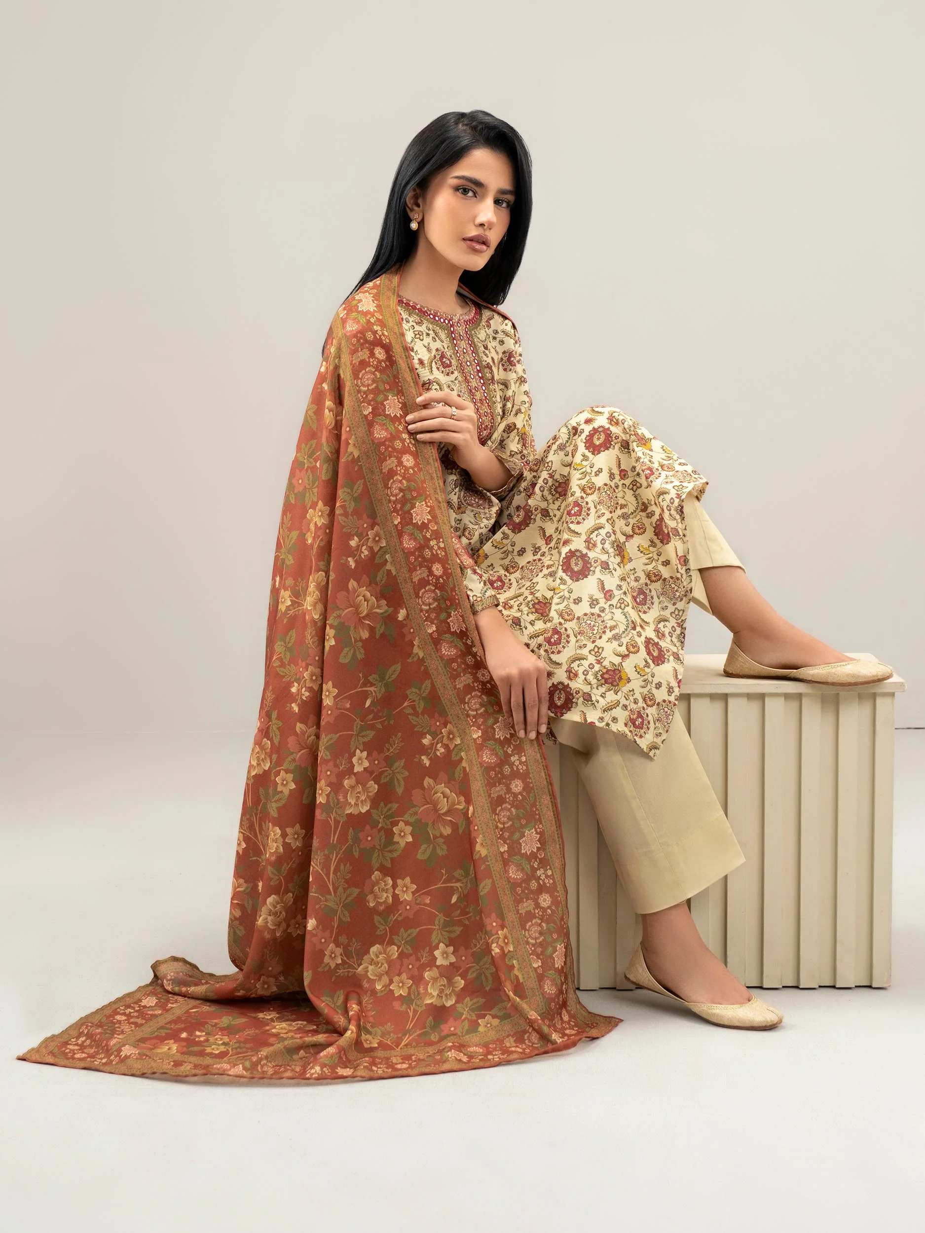3 Piece Khaddar Suit-Embroidered (Unstitched) - Image 5