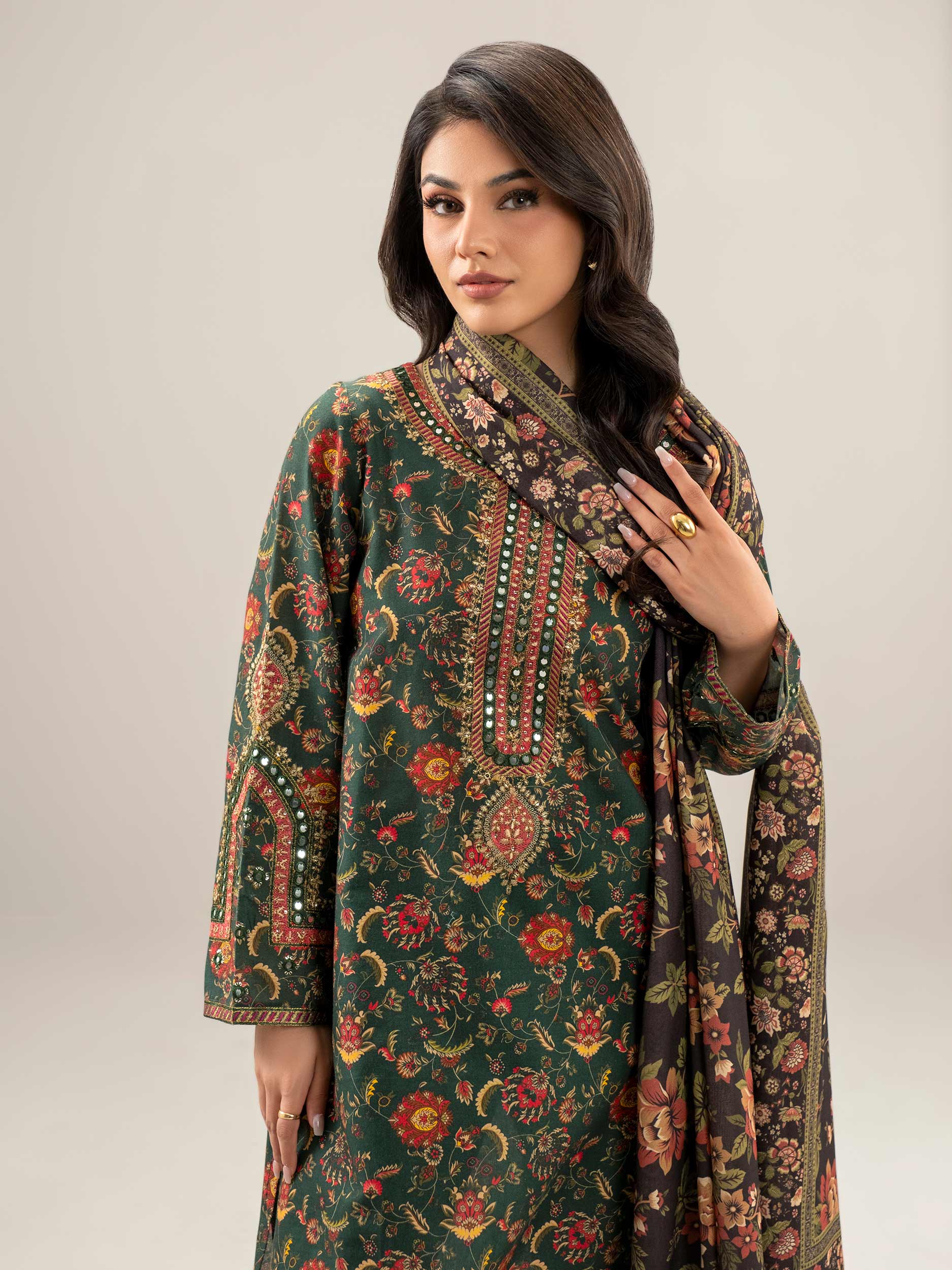 3 Piece Khaddar Suit-Embroidered (Unstitched) - Image 5