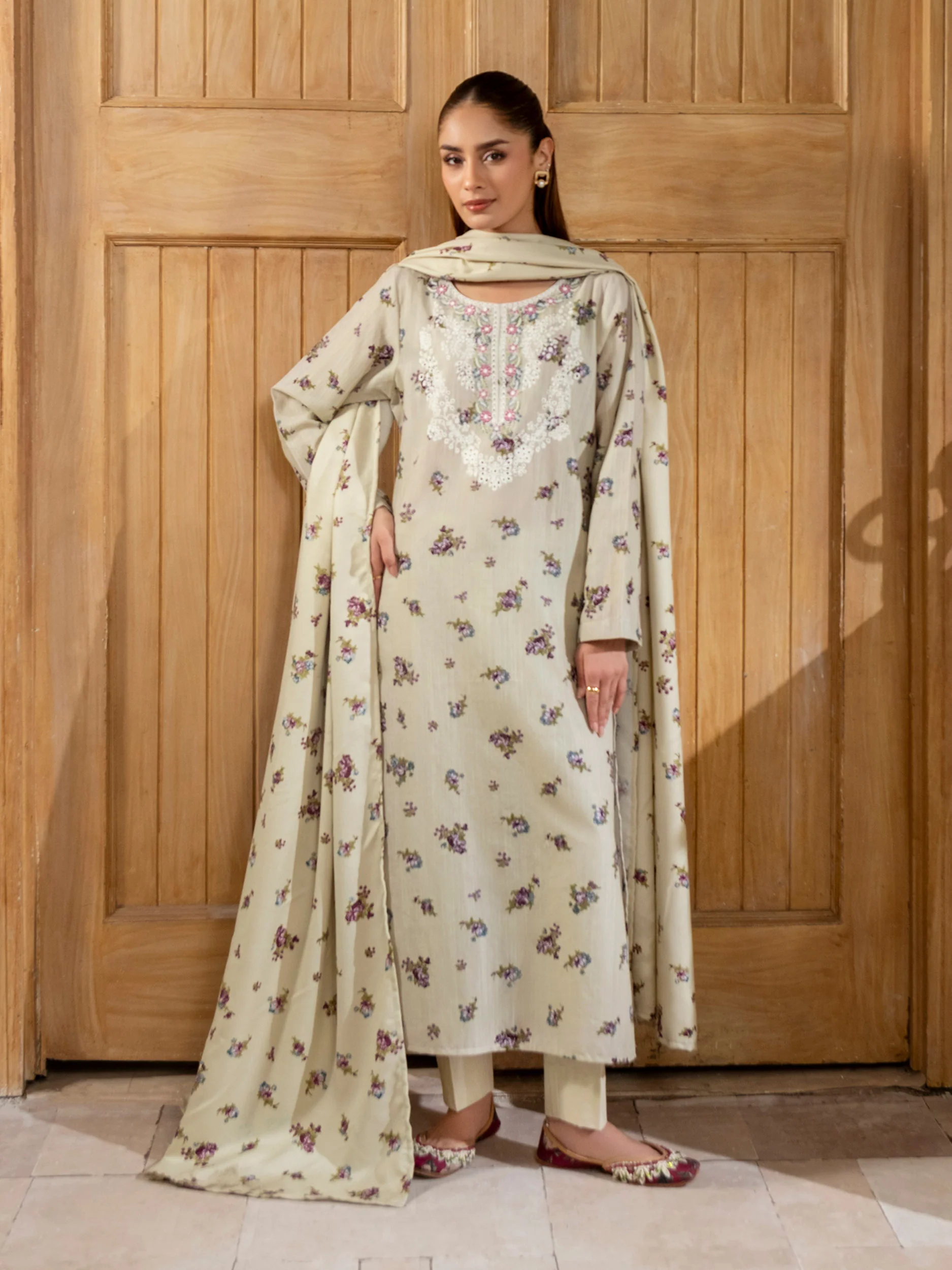 3 Piece Khaddar Suit-Embroidered (Unstitched) - Image 2