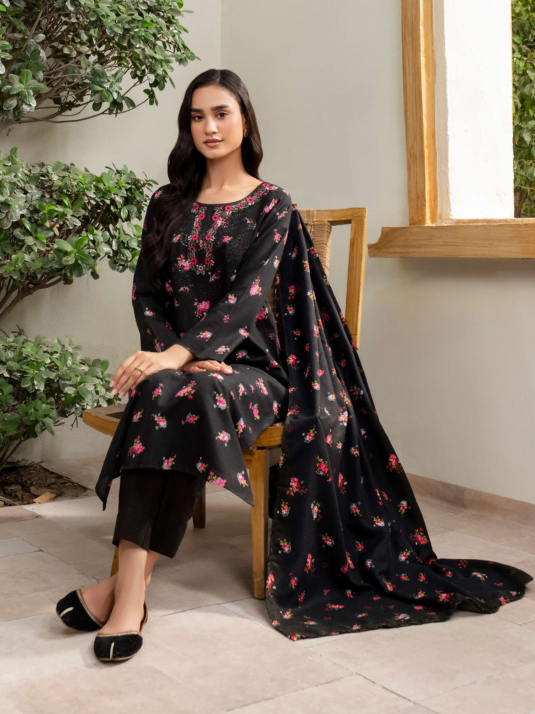 3 Piece Khaddar Suit-Embroidered (Unstitched) - Image 6