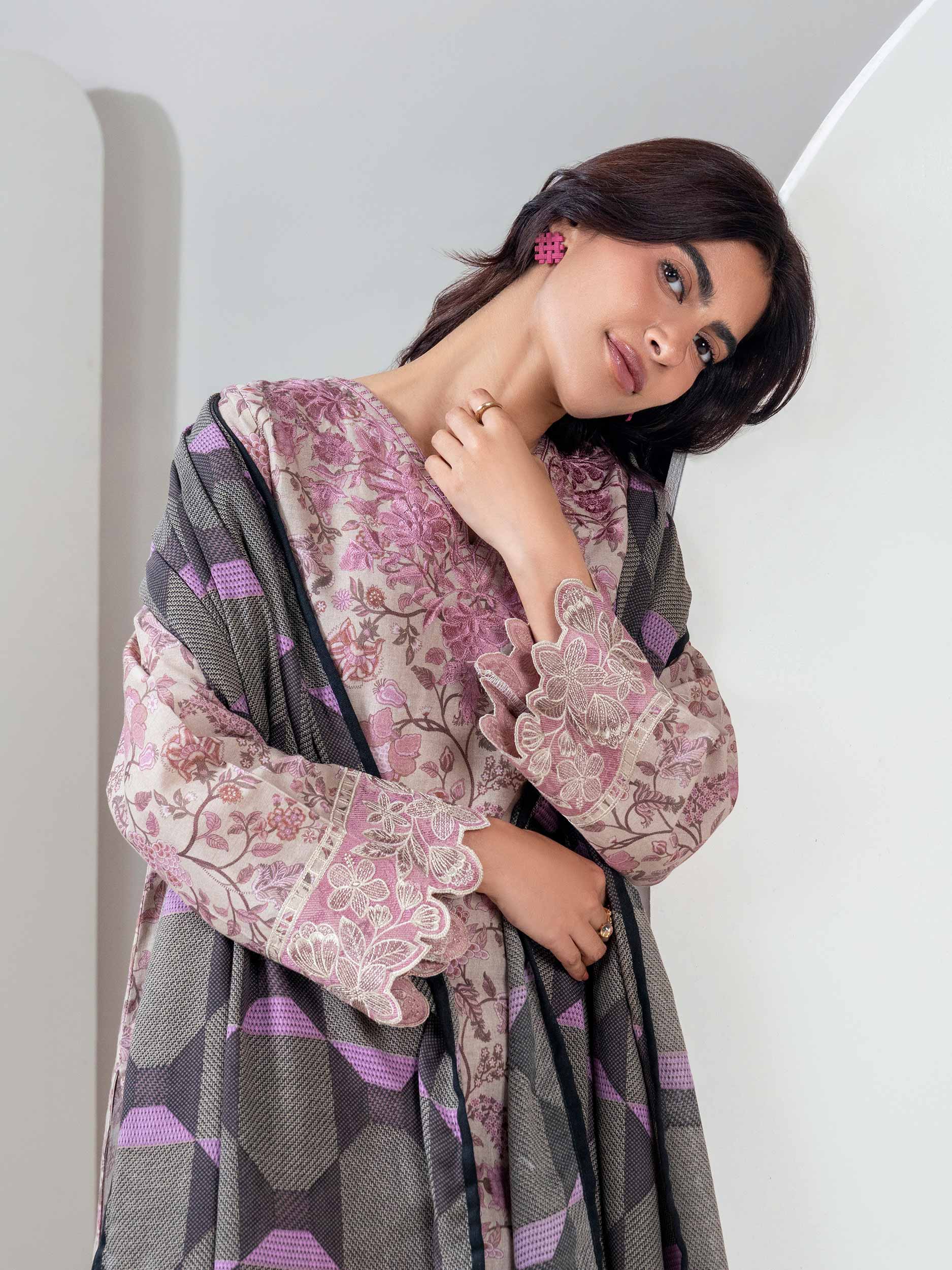 3 Piece Khaddar Suit-Embroidered (Unstitched) - Image 6