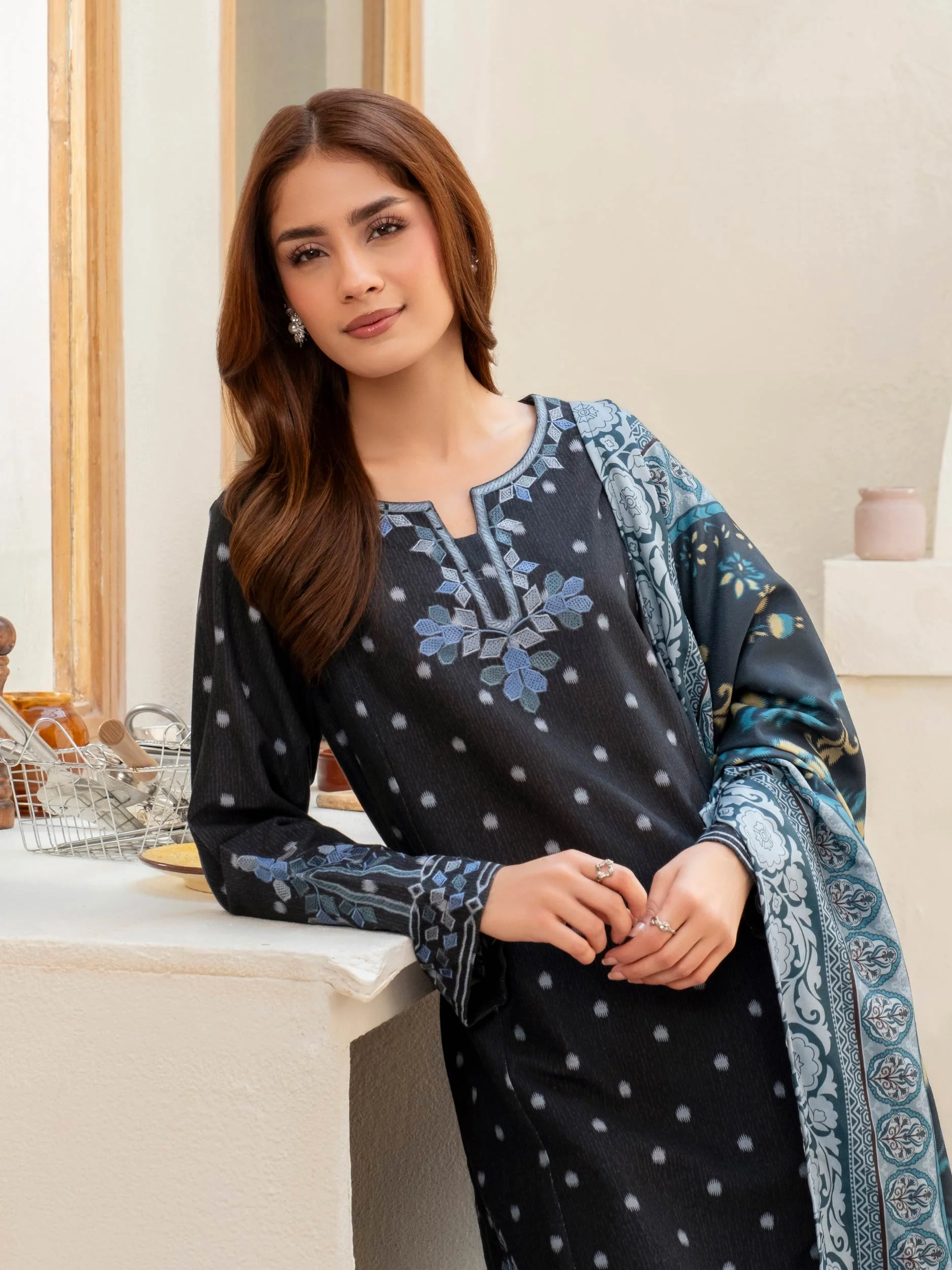 3 Piece Khaddar Suit-Embroidered (Unstitched) - Image 4