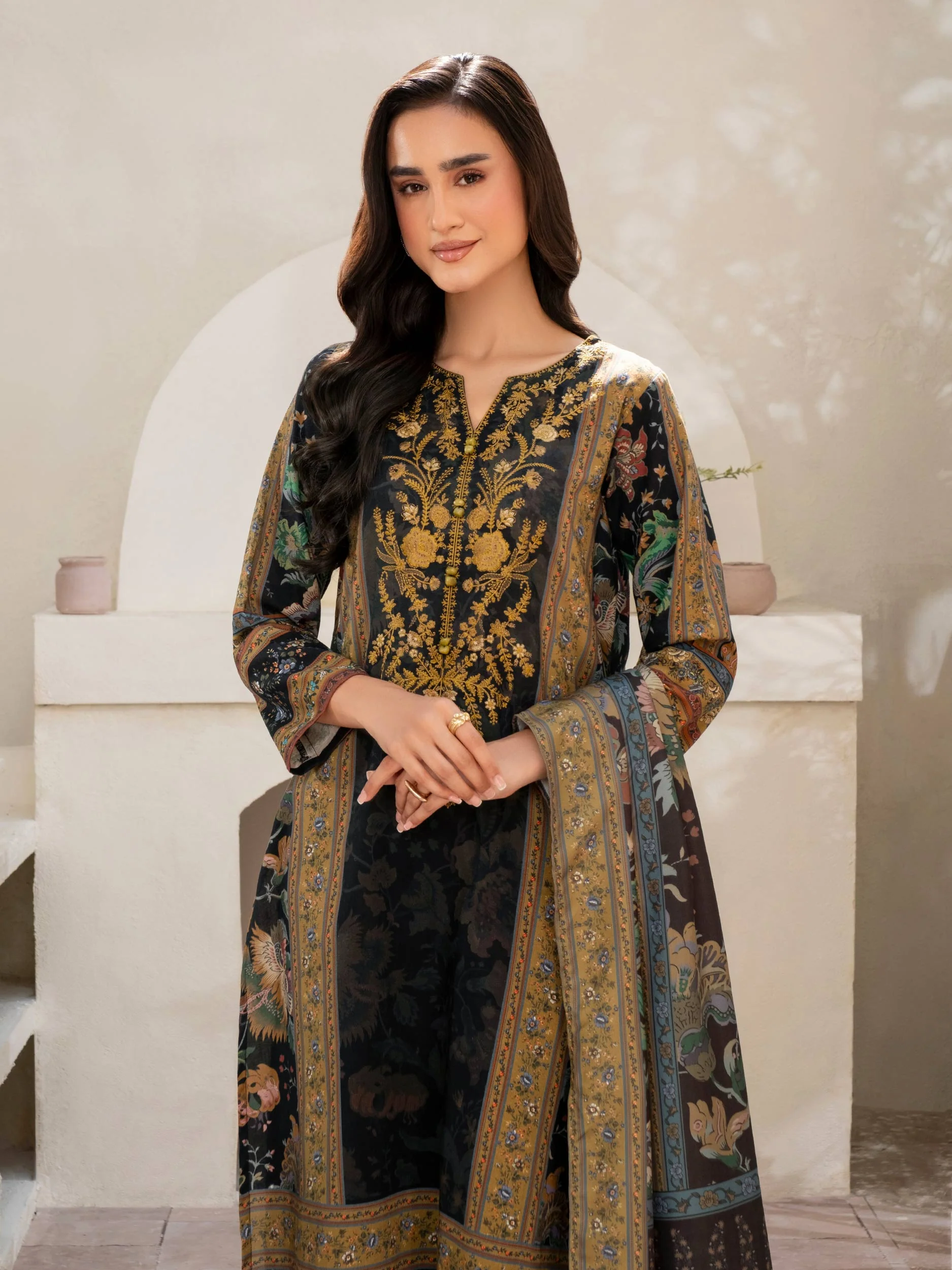 3 Piece Khaddar Suit-Embroidered (Unstitched) - Image 5