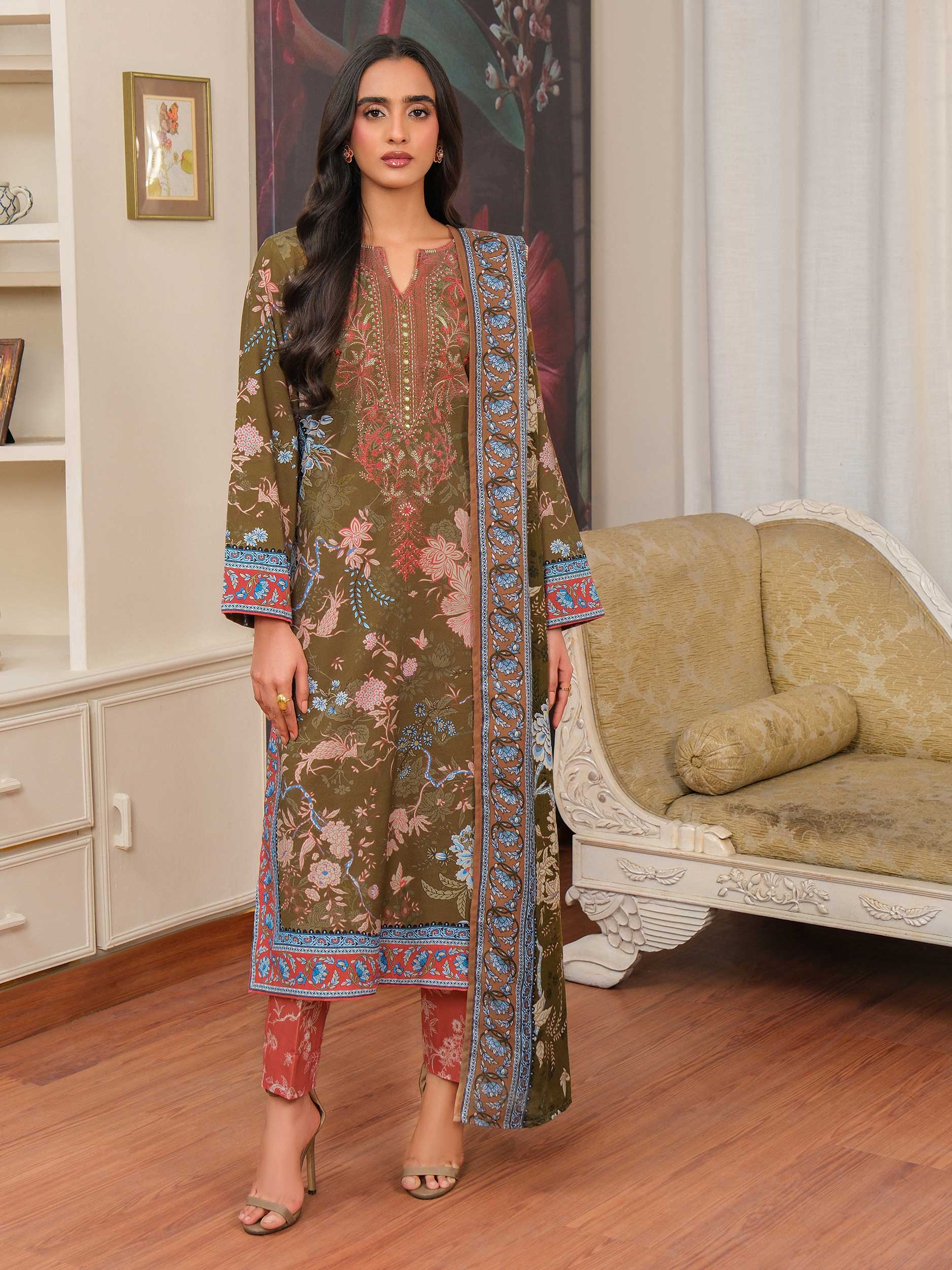 3 Piece Khaddar Suit-Embroidered (Unstitched) - Image 5