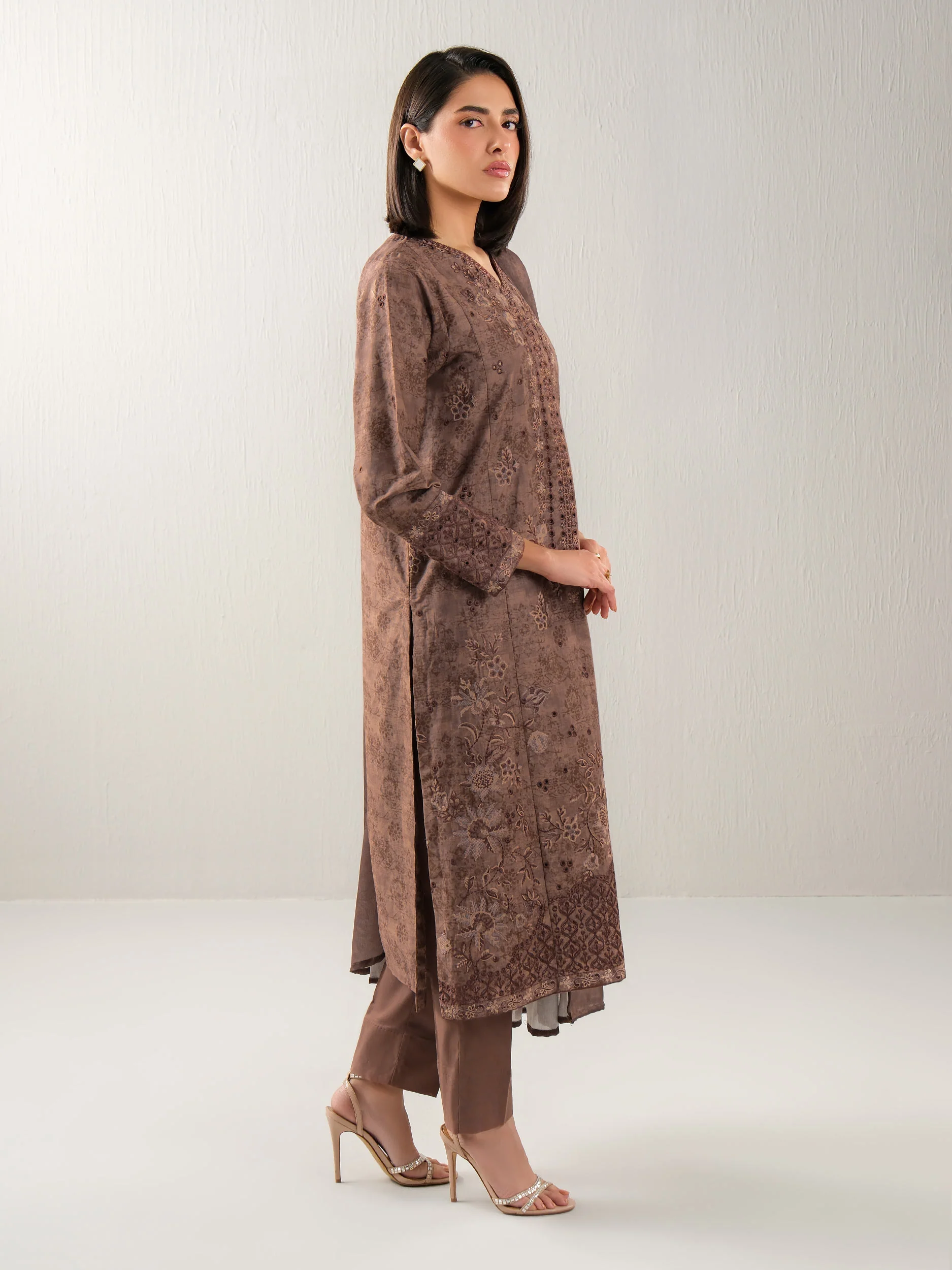 3 Piece Khaddar Suit-Embroidered (Unstitched) - Image 3