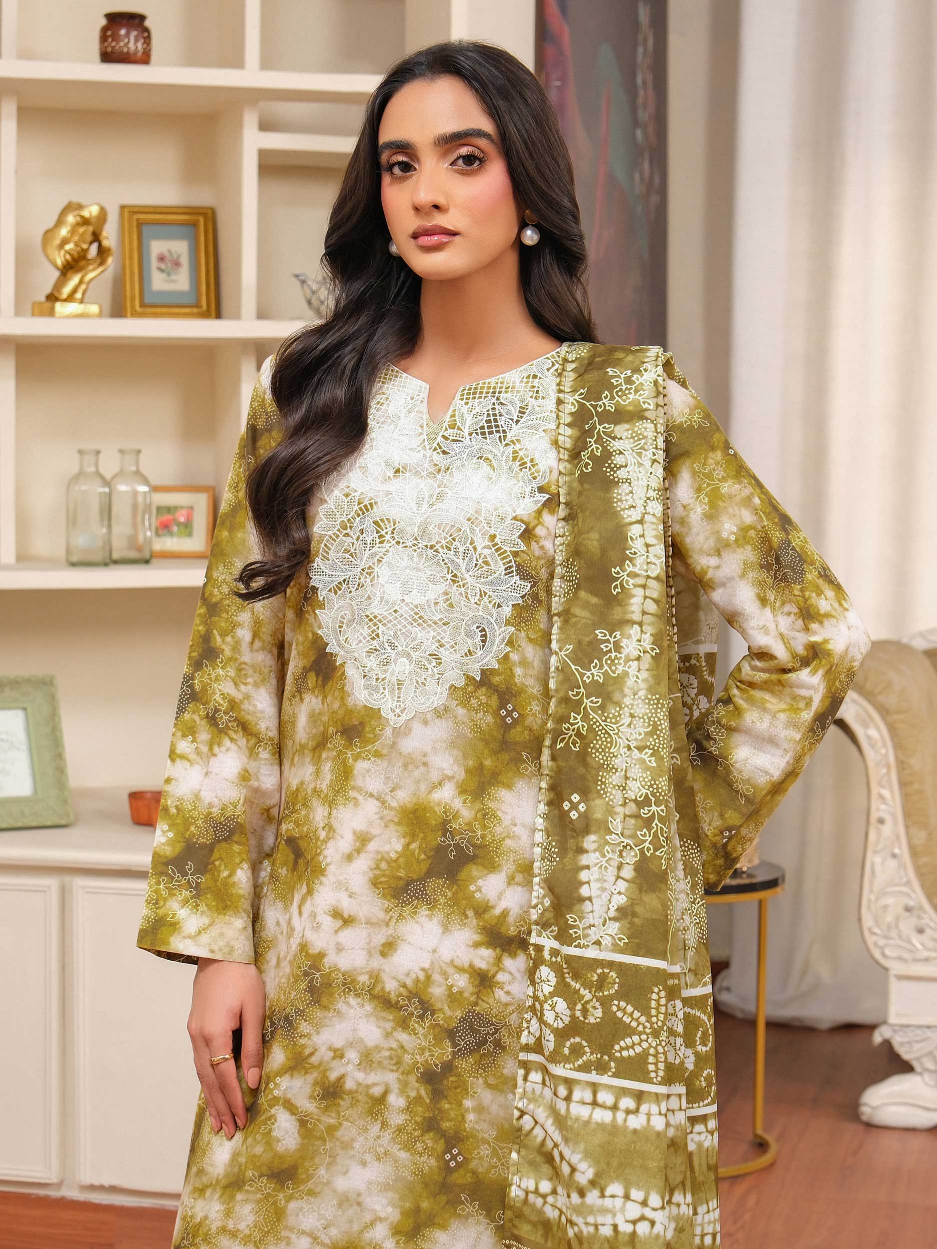 3 Piece Khaddar Suit-Embroidered (Unstitched) - Image 6
