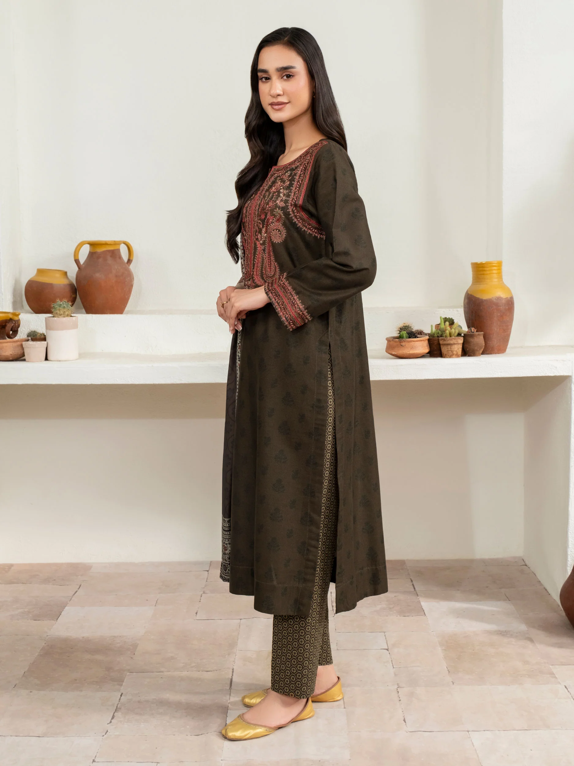 3 Piece Khaddar Suit-Embroidered (Unstitched) - Image 3