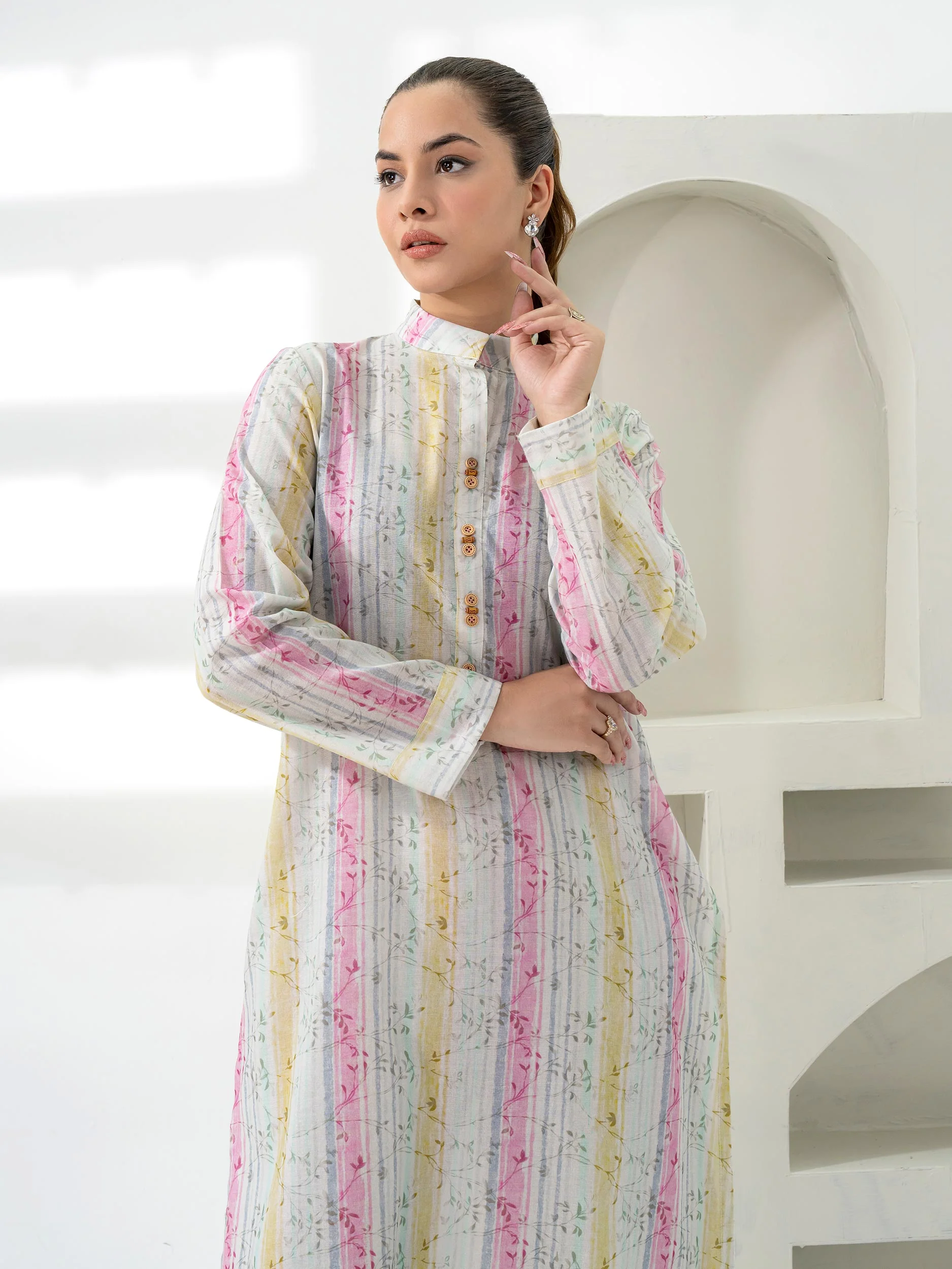 Khaddar Shirt-Printed (Unstitched) - Image 2