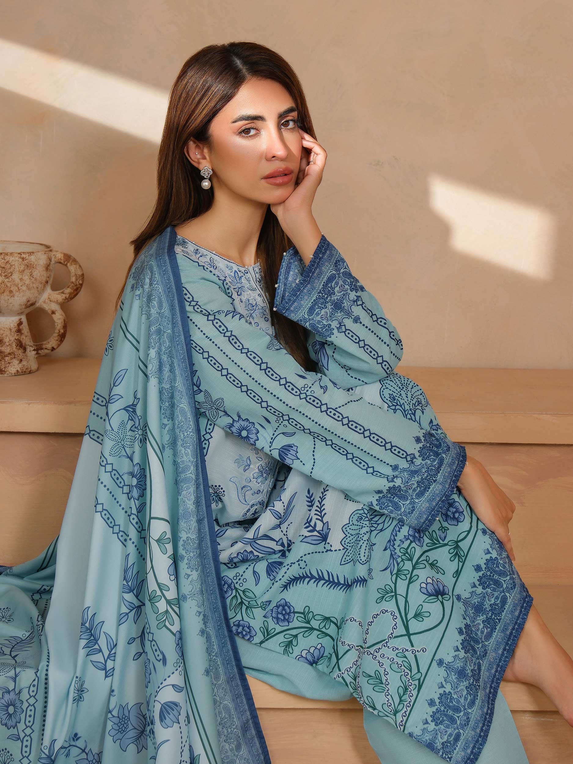 3 Piece Khaddar Suit-Embroidered (Unstitched) - Image 6