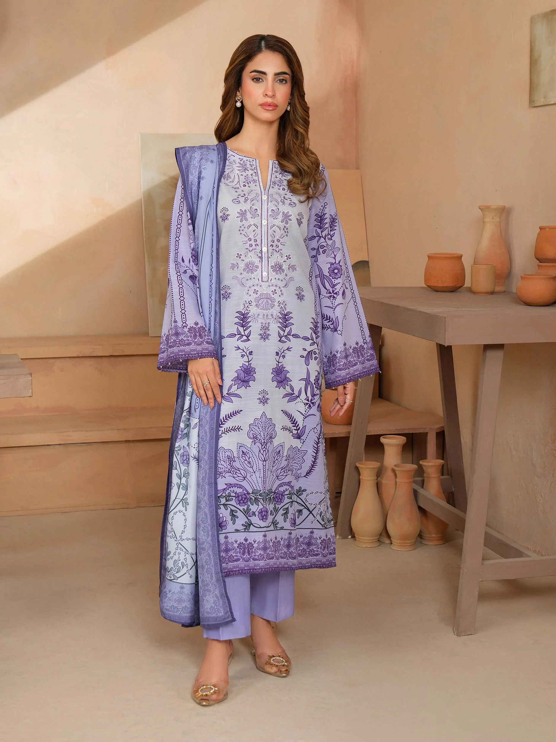 3 Piece Khaddar Suit-Embroidered (Unstitched) - Image 2