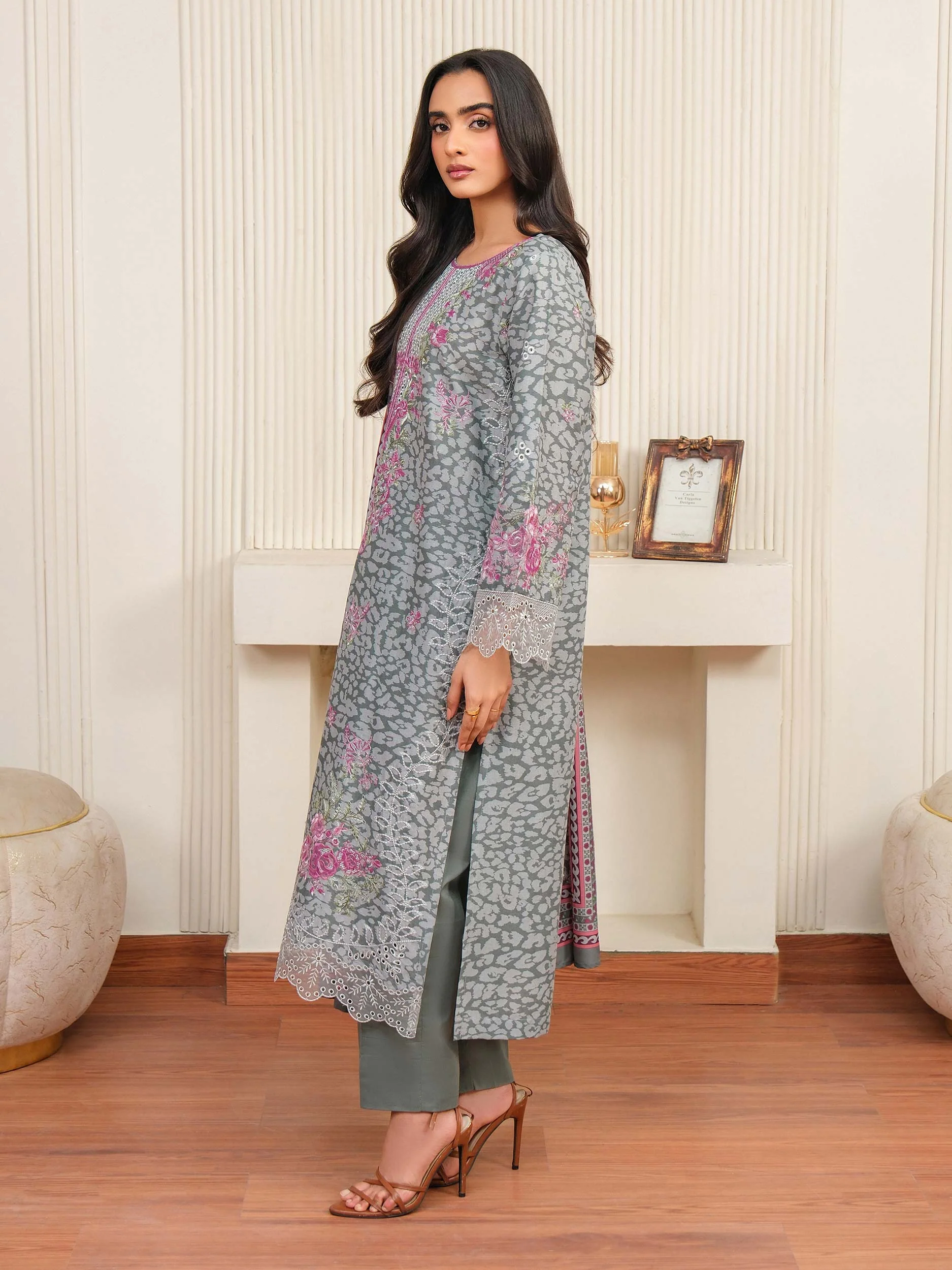 3 Piece Khaddar Suit-Embroidered (Unstitched) - Image 3