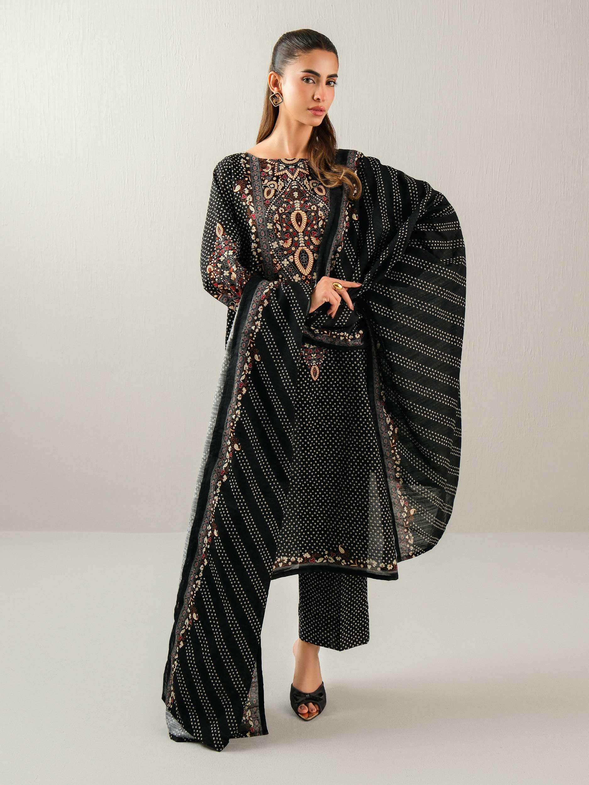 3 Piece Khaddar Suit-Printed (Unstitched) - Image 2