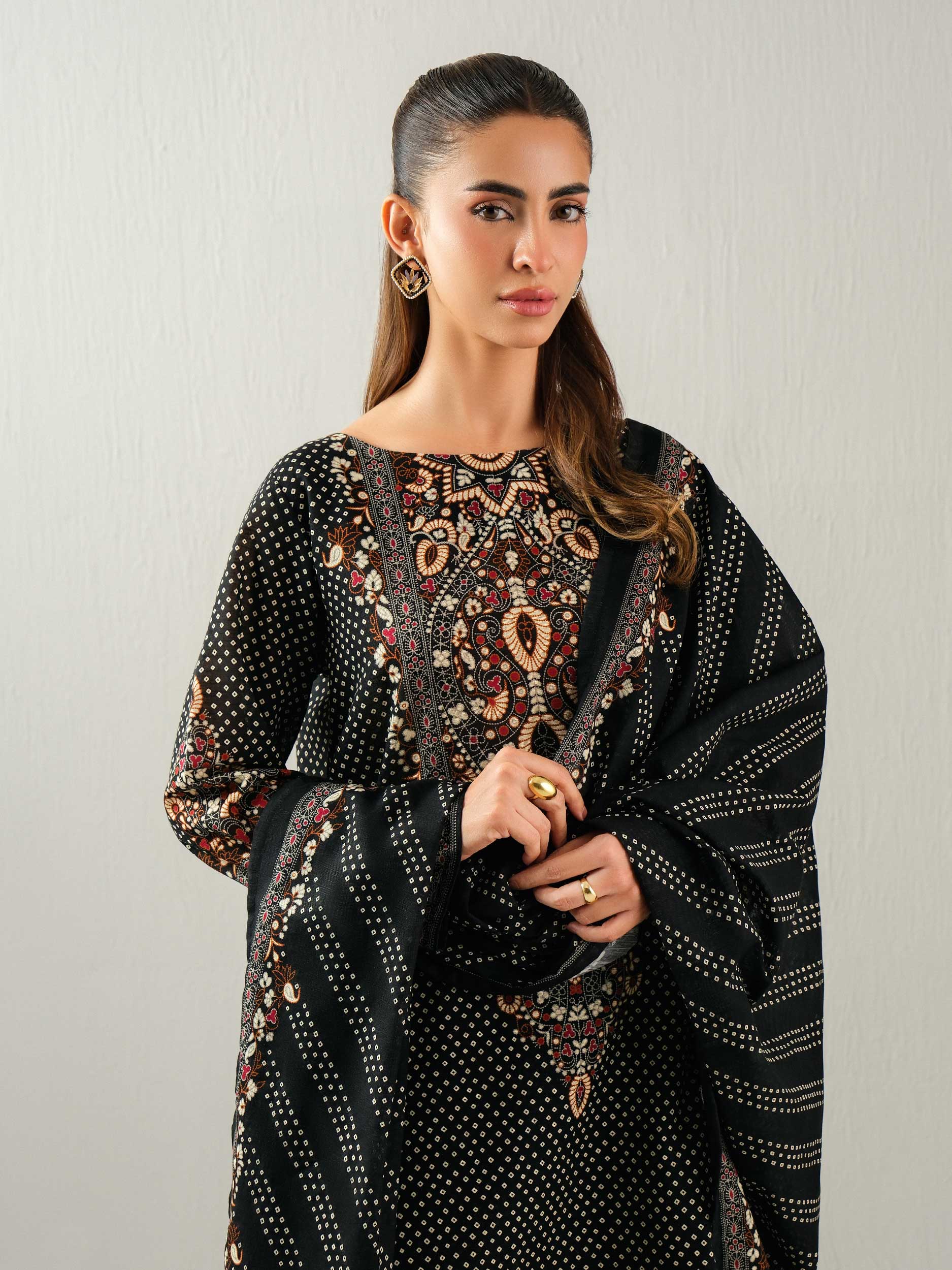 3 Piece Khaddar Suit-Printed (Unstitched) - Image 5