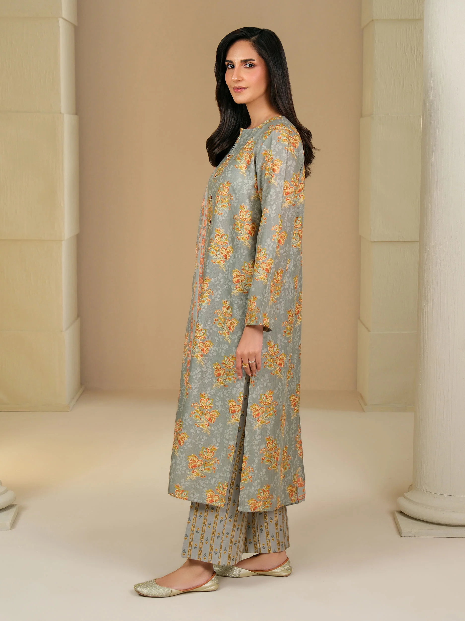 3 Piece Khaddar Suit-Paste Print (Unstitched) - Image 4