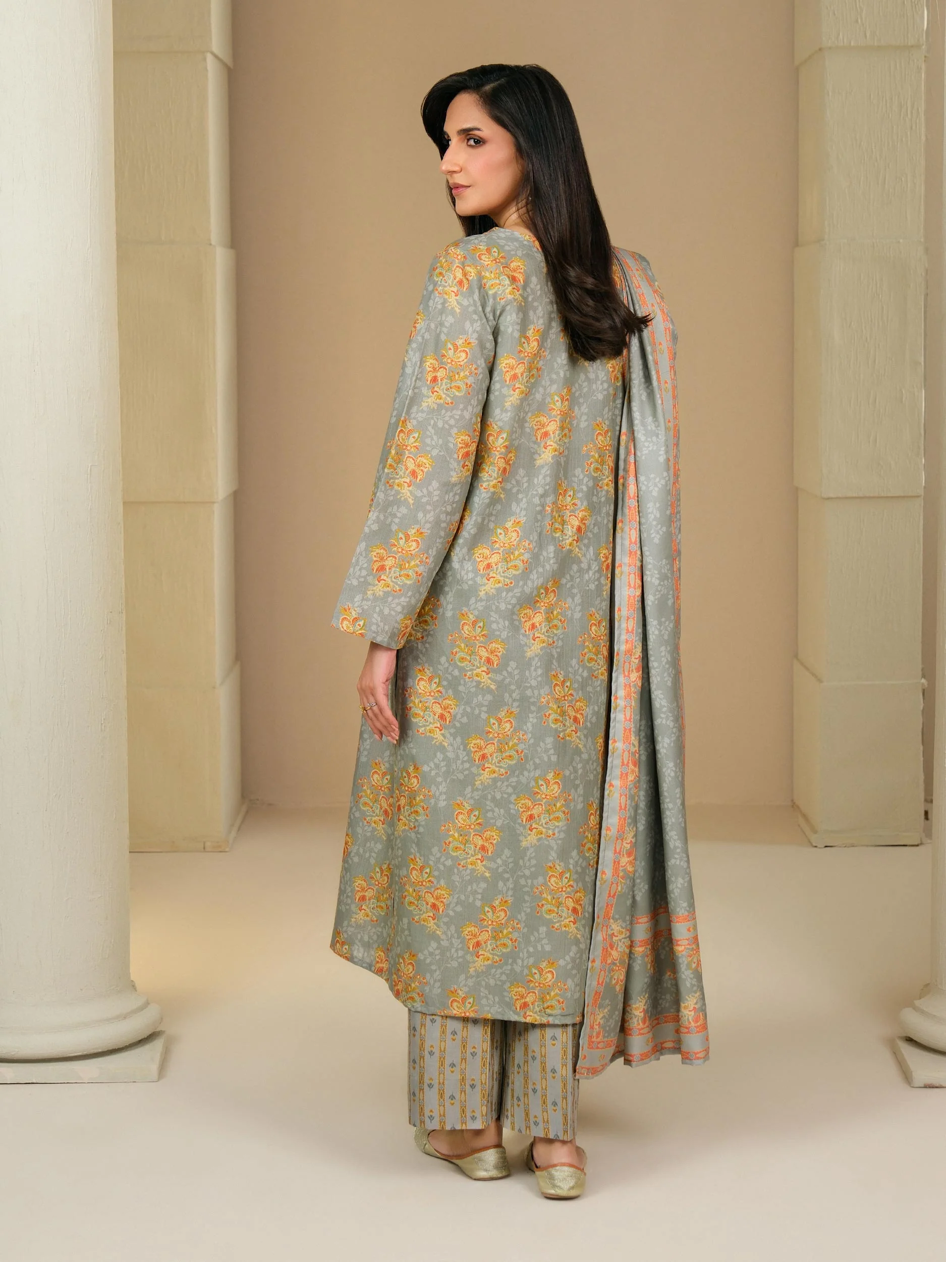 3 Piece Khaddar Suit-Paste Print (Unstitched) - Image 5