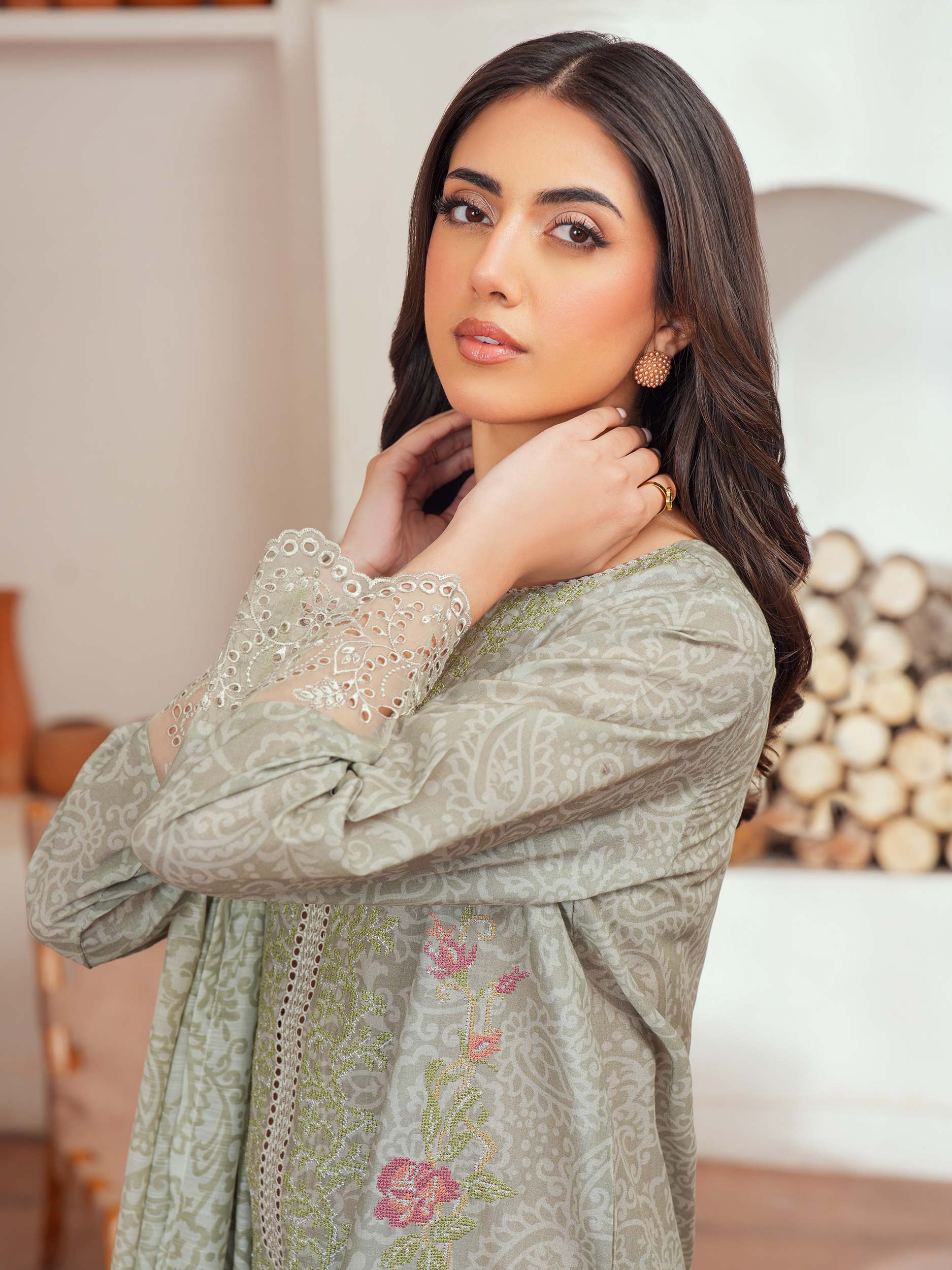 3 Piece Lawn Suit-Embroidered (Unstitched) - Image 3