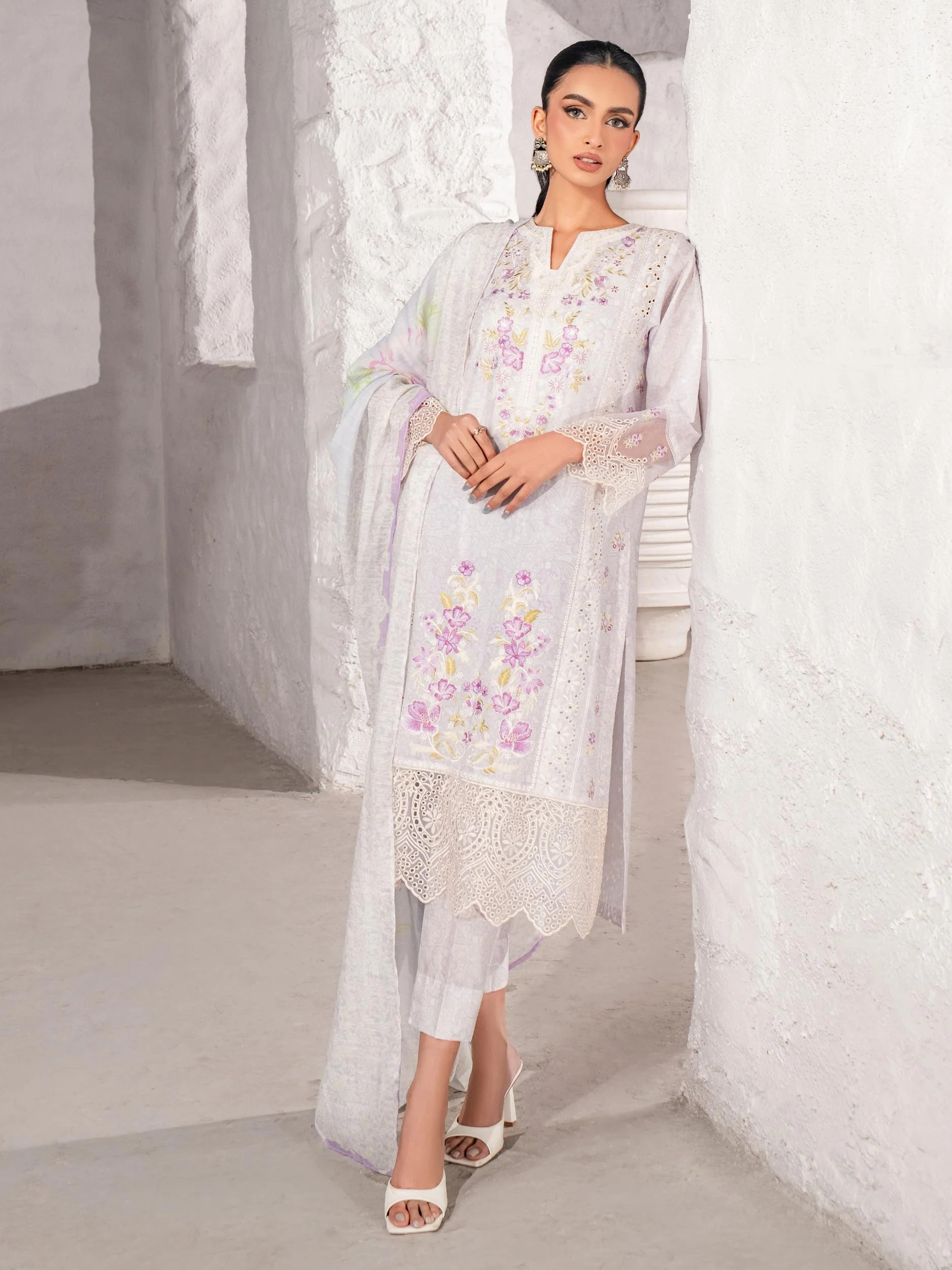 3 Piece Lawn Suit-Embroidered (Unstitched) - Image 4
