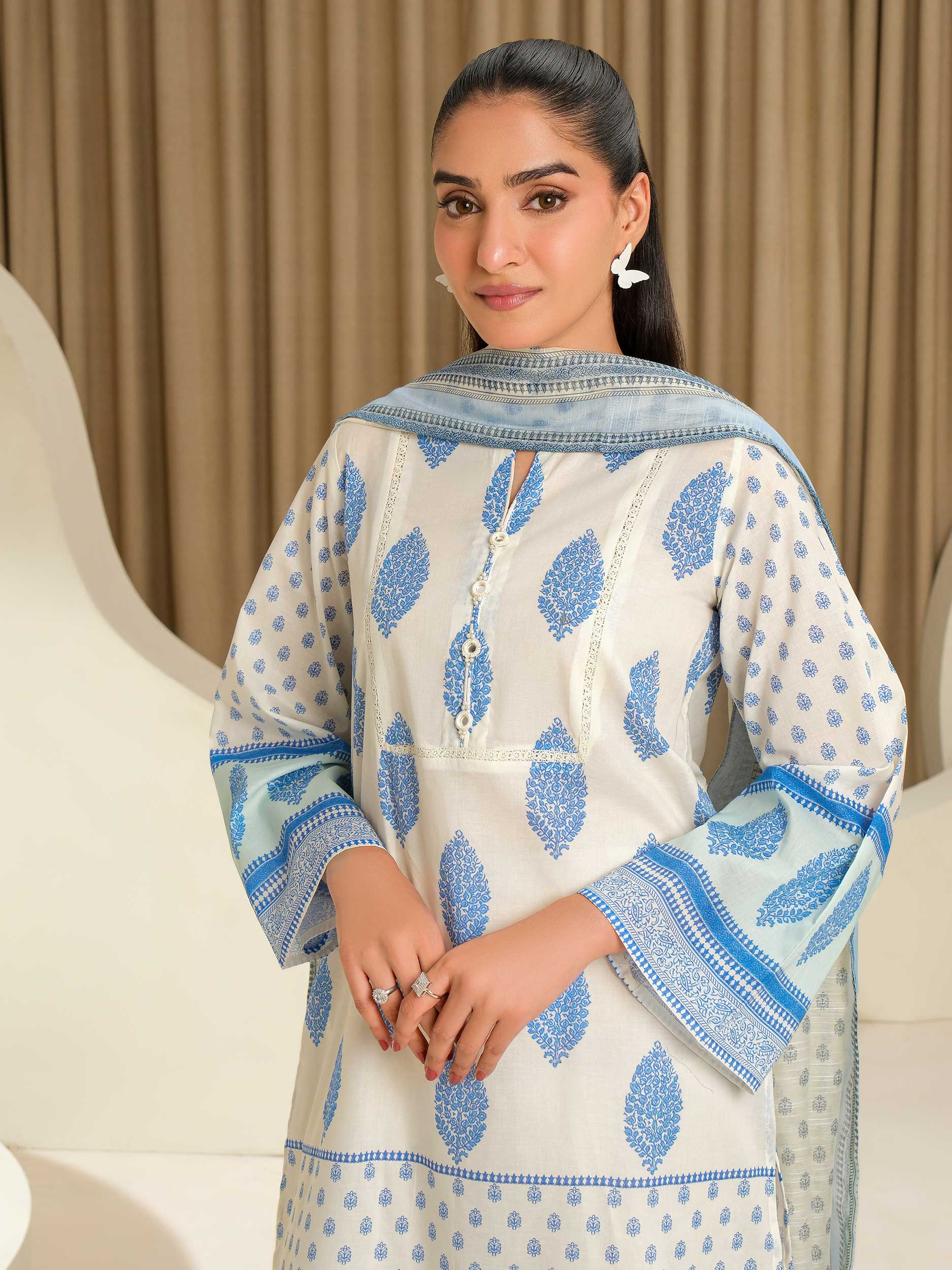 2 Piece Lawn Suit-Printed (Unstitched) - Image 2