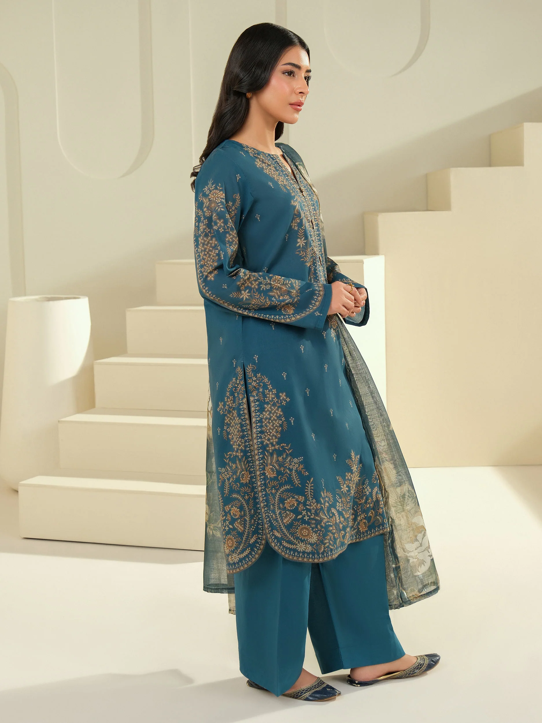 3 Piece Lawn Suit-Printed (Unstitched) - Image 5