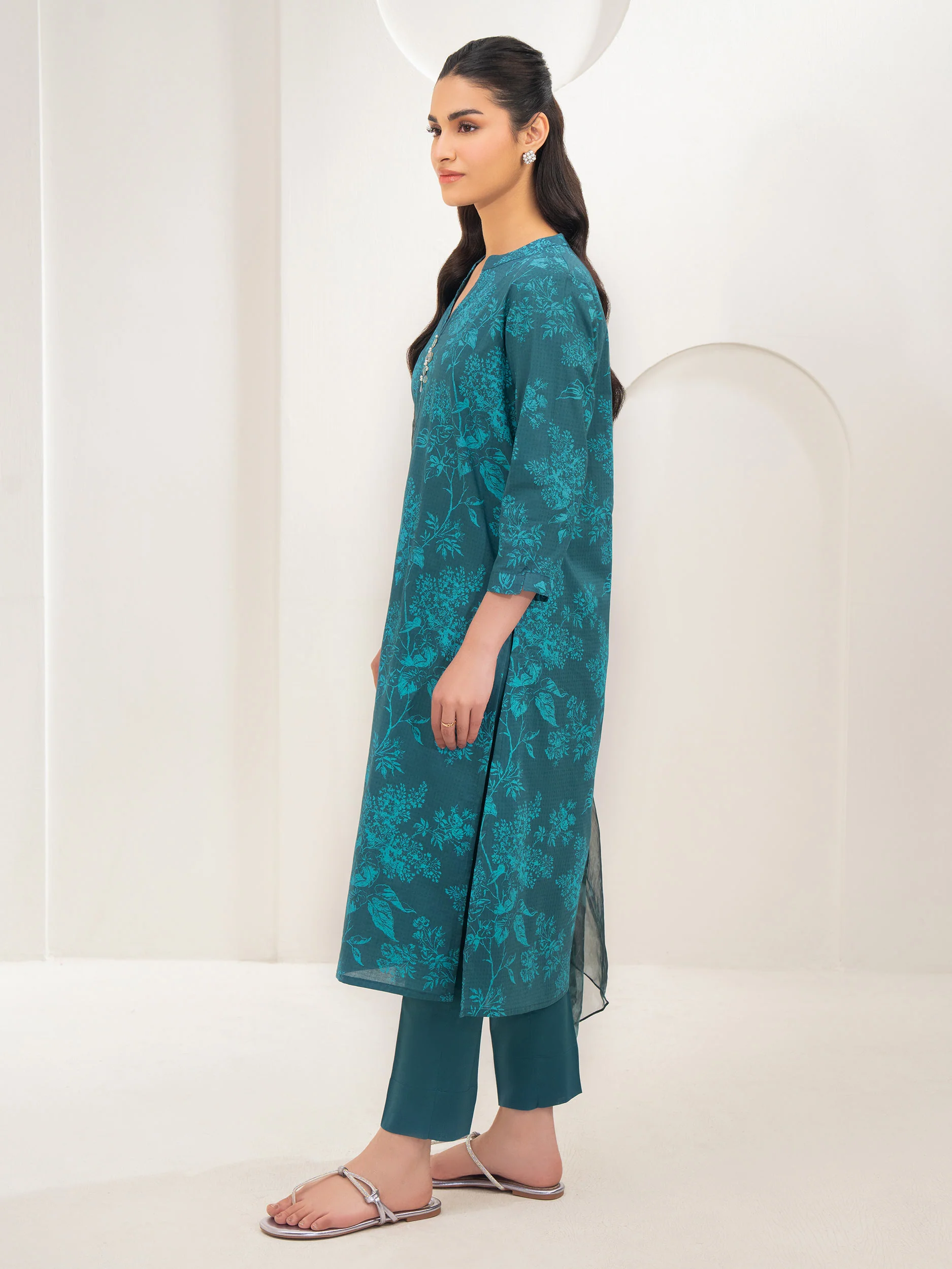 3 Piece Lawn Suit-Printed (Unstitched) - Image 4