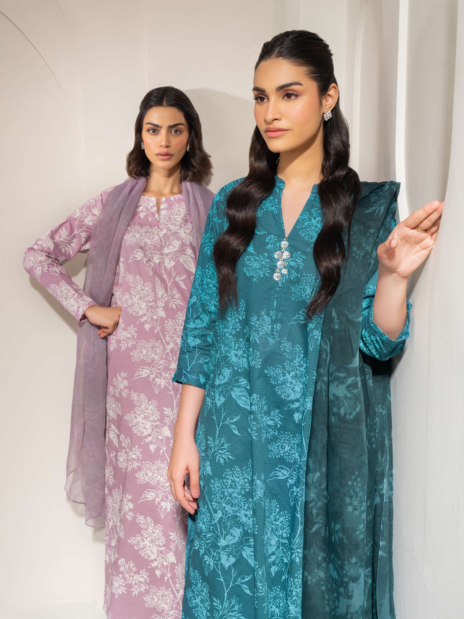 3 Piece Lawn Suit-Printed (Unstitched) - Image 8