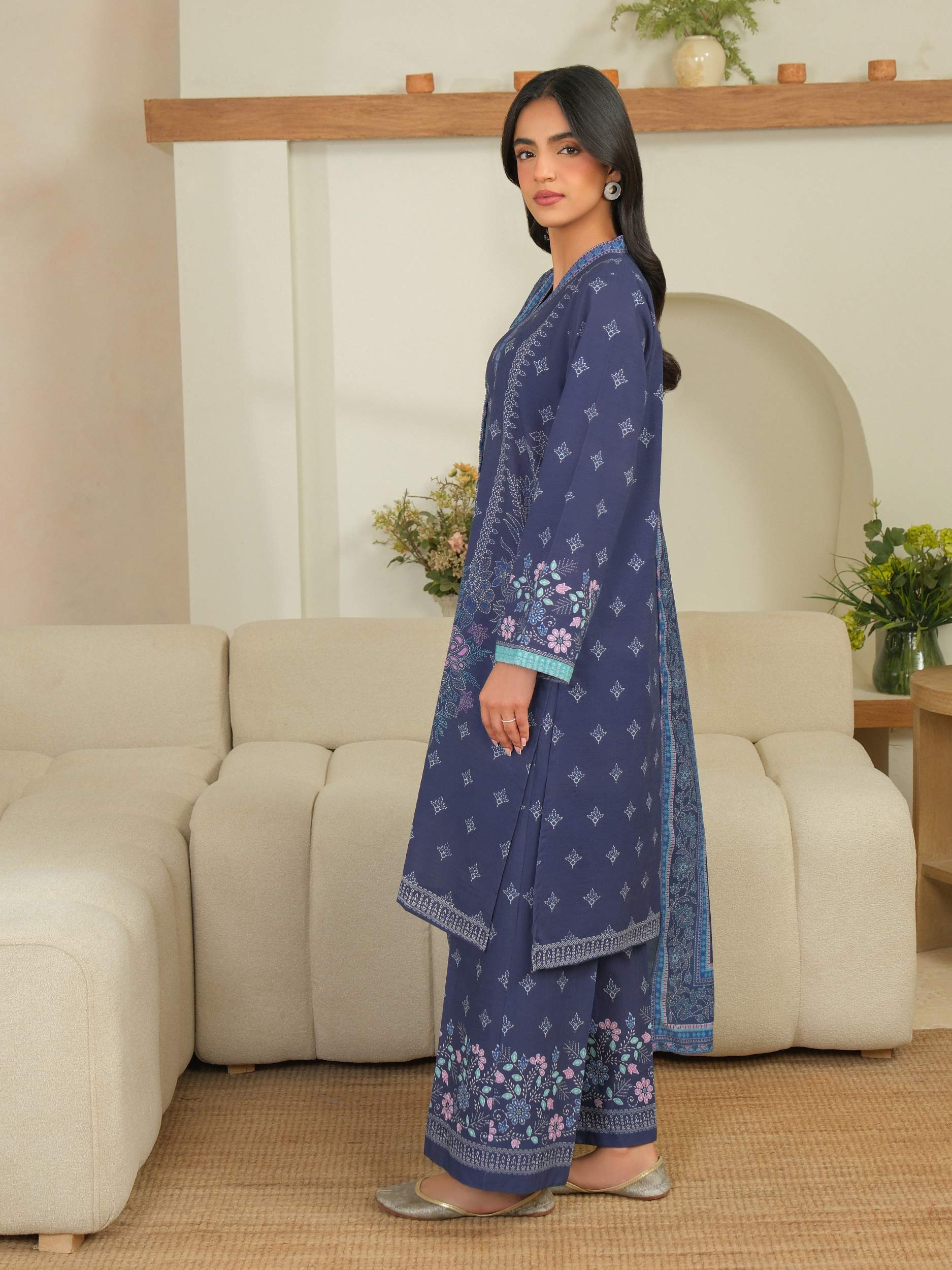 3 Piece Khaddar Suit-Printed (Unstitched) - Image 3