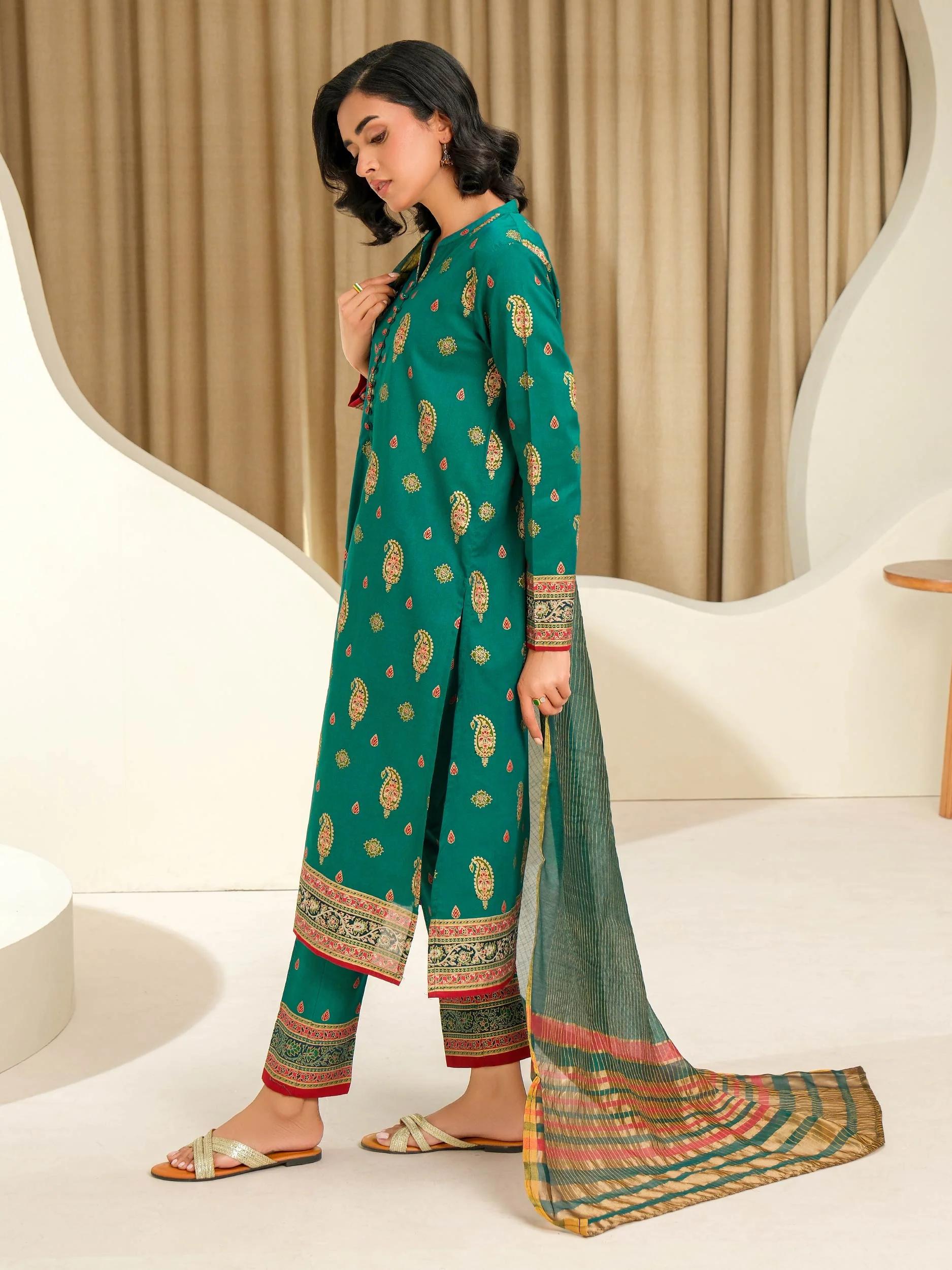 3 Piece Lawn Suit-Paste Print (Unstitched) - Image 6