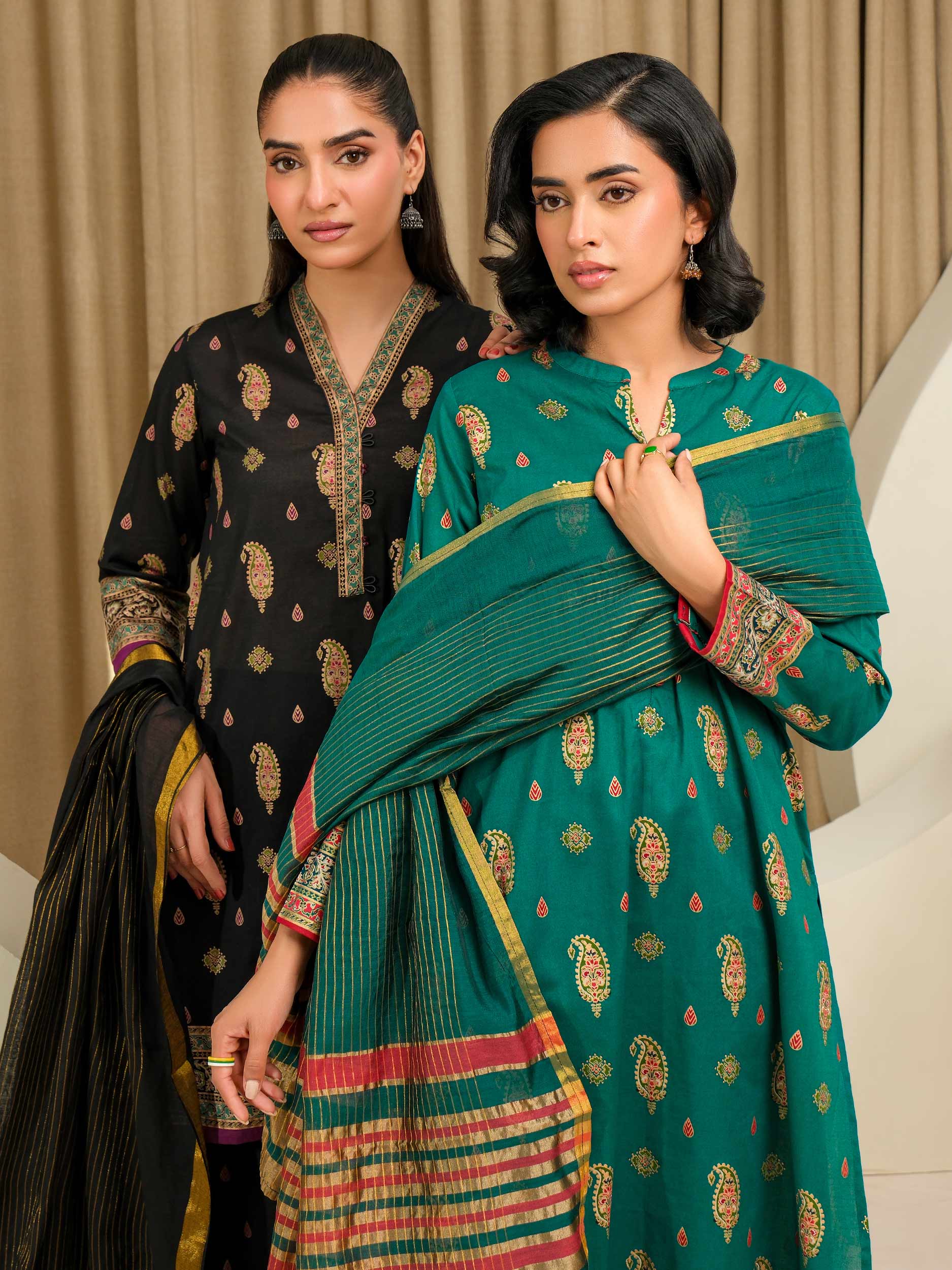 3 Piece Lawn Suit-Paste Print (Unstitched) - Image 8