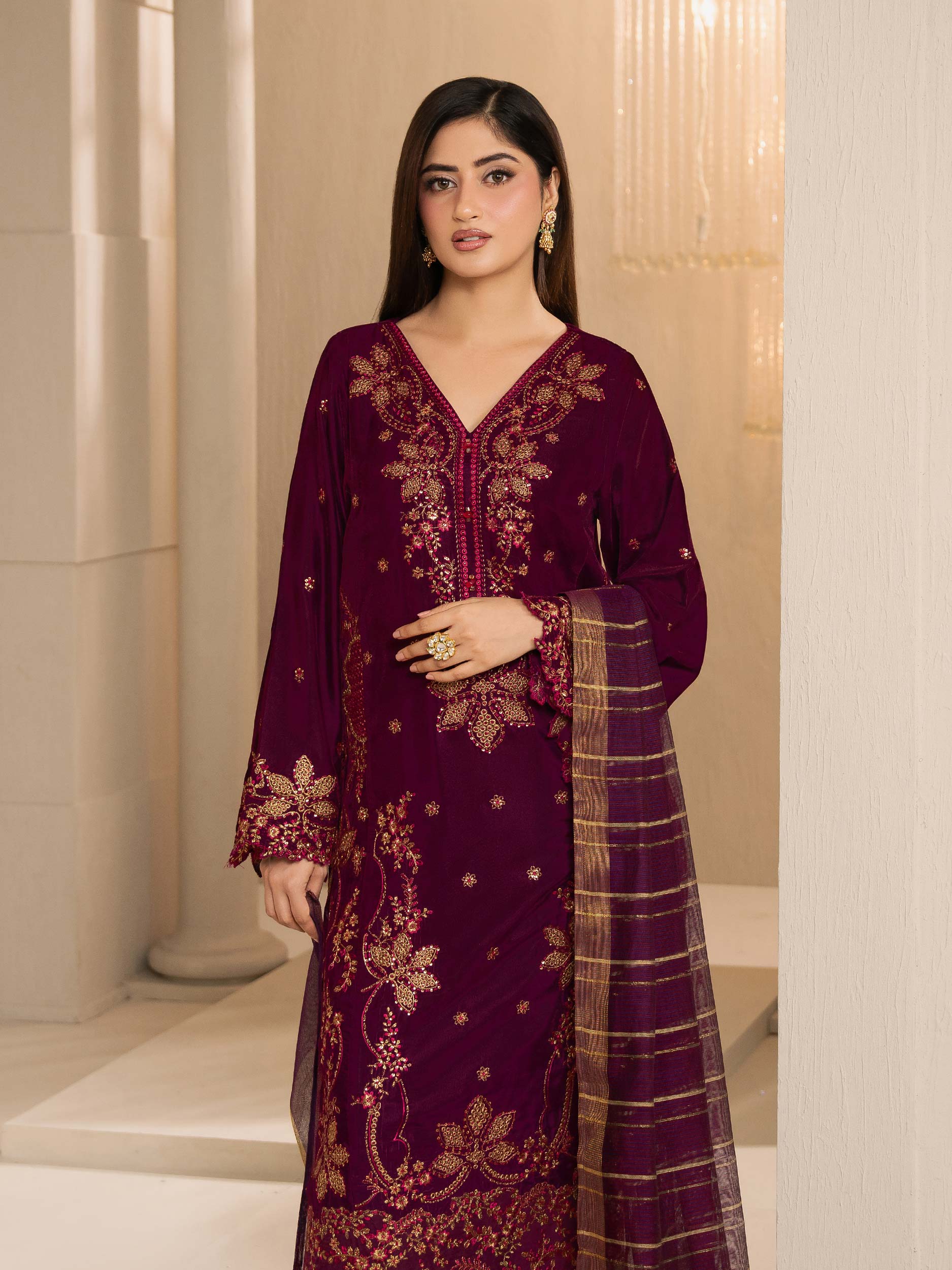 3 Piece Velvet Suit-Embroidered (Unstitched) - Image 7