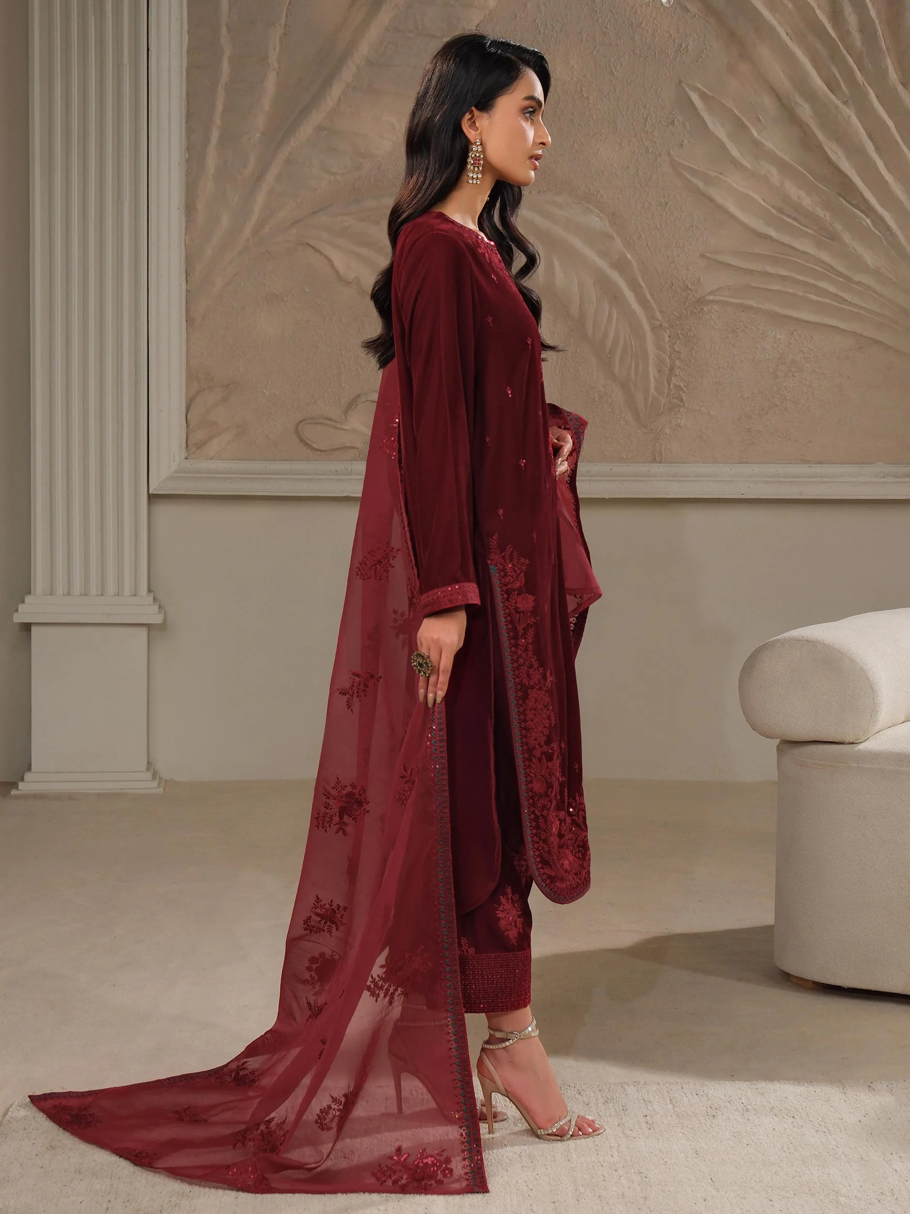 3 Piece Velvet Suit-Embroidered (Unstitched) - Image 4