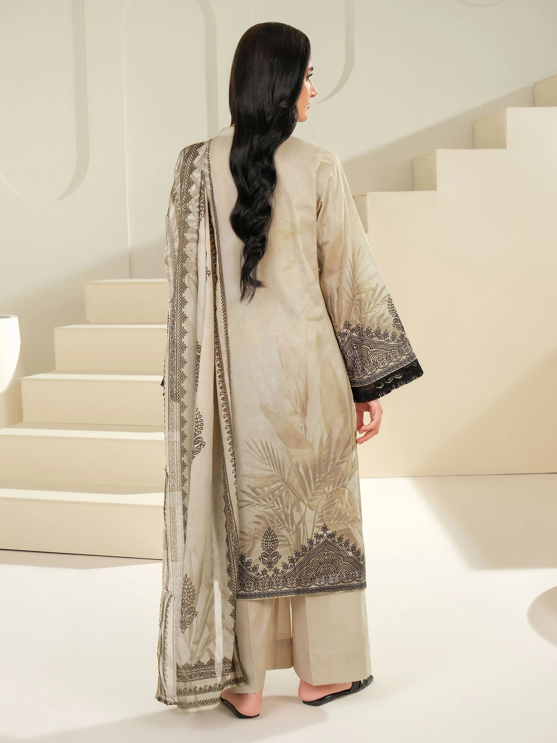 2 Piece Lawn Suit-Printed (Unstitched) - Image 3
