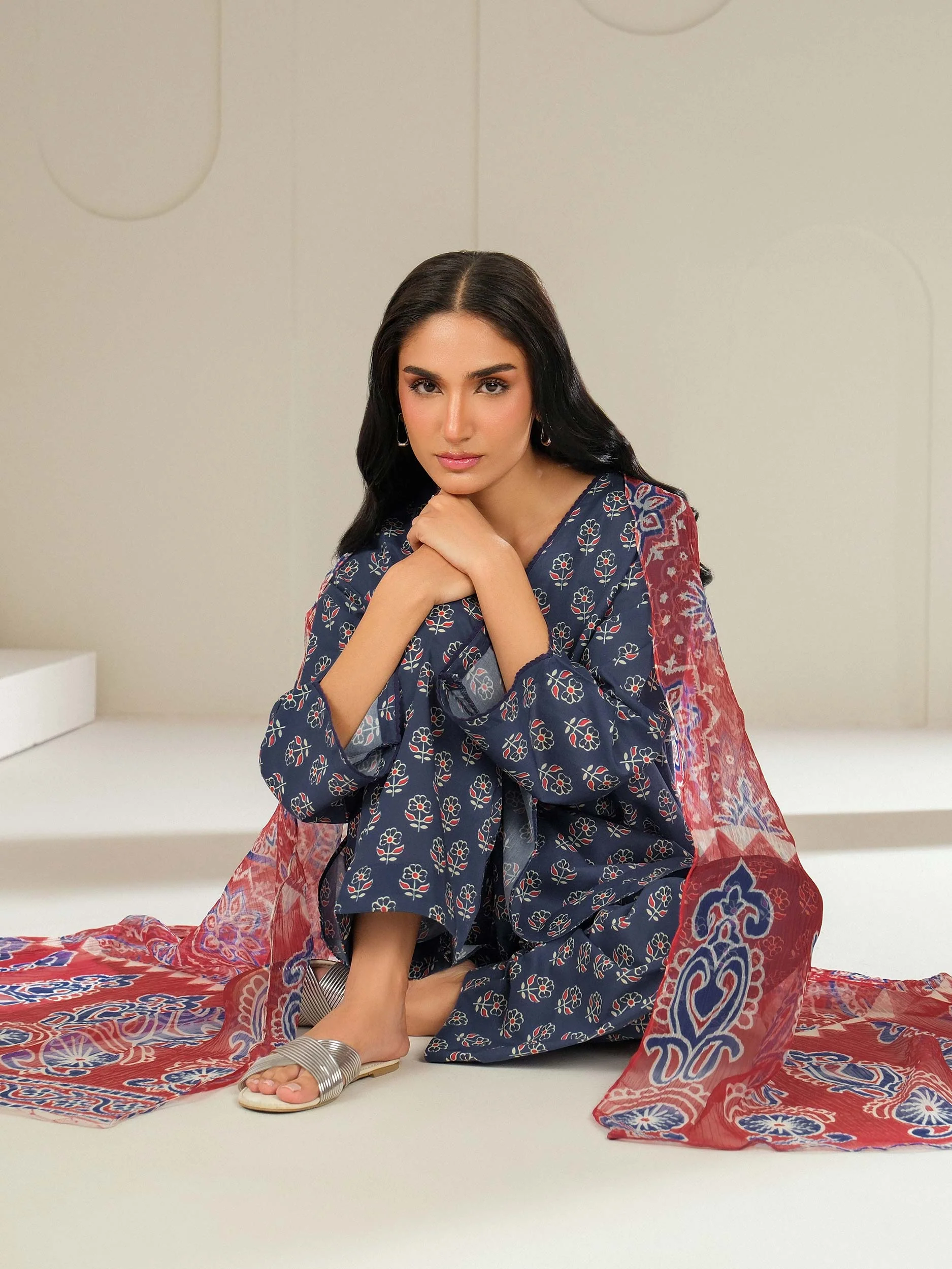 3 Piece Lawn Suit-Printed (Unstitched) - Image 5