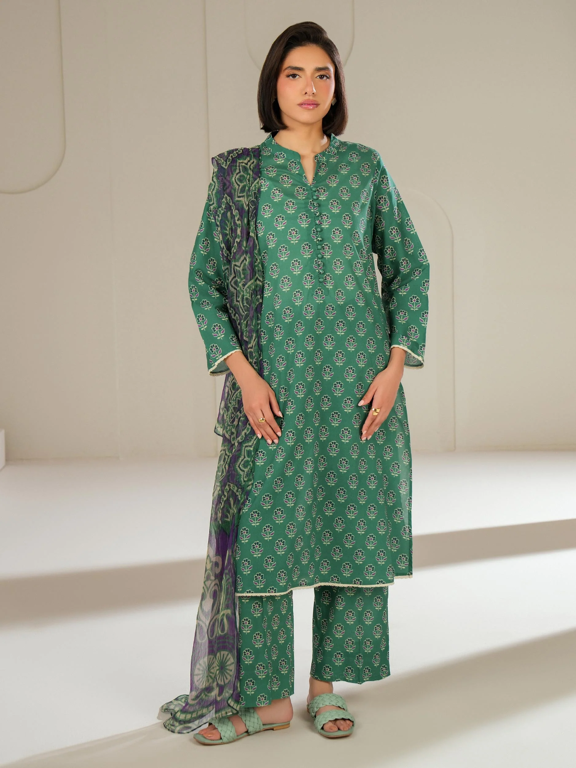 3 Piece Lawn Suit-Printed (Unstitched) - Image 2