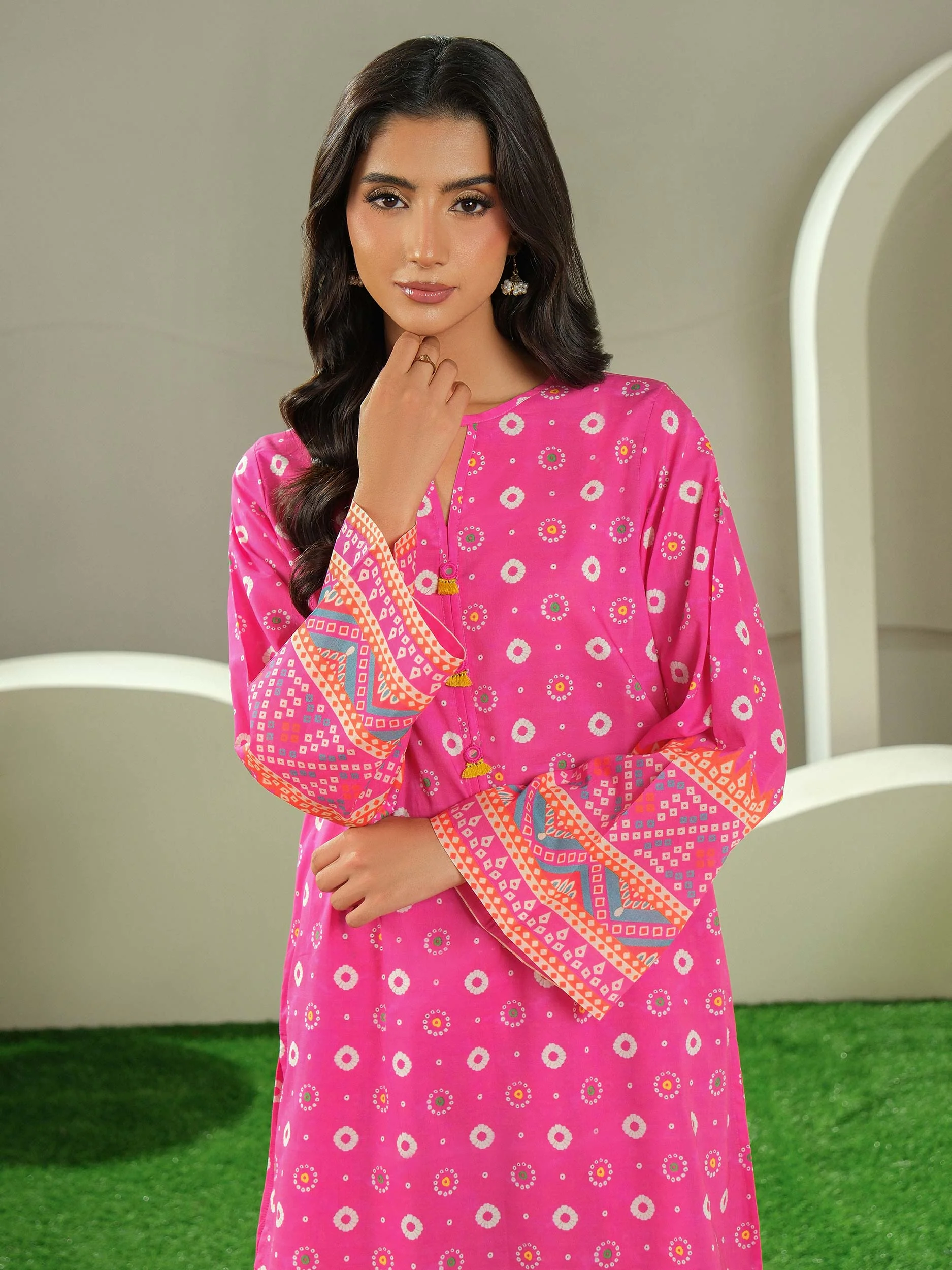 2 Piece Lawn Suit-Printed (Unstitched) - Image 2
