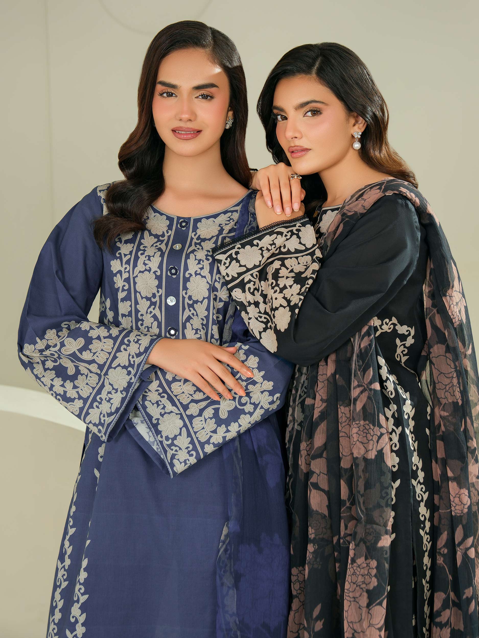 3 Piece Lawn Suit-Printed (Unstitched) - Image 7